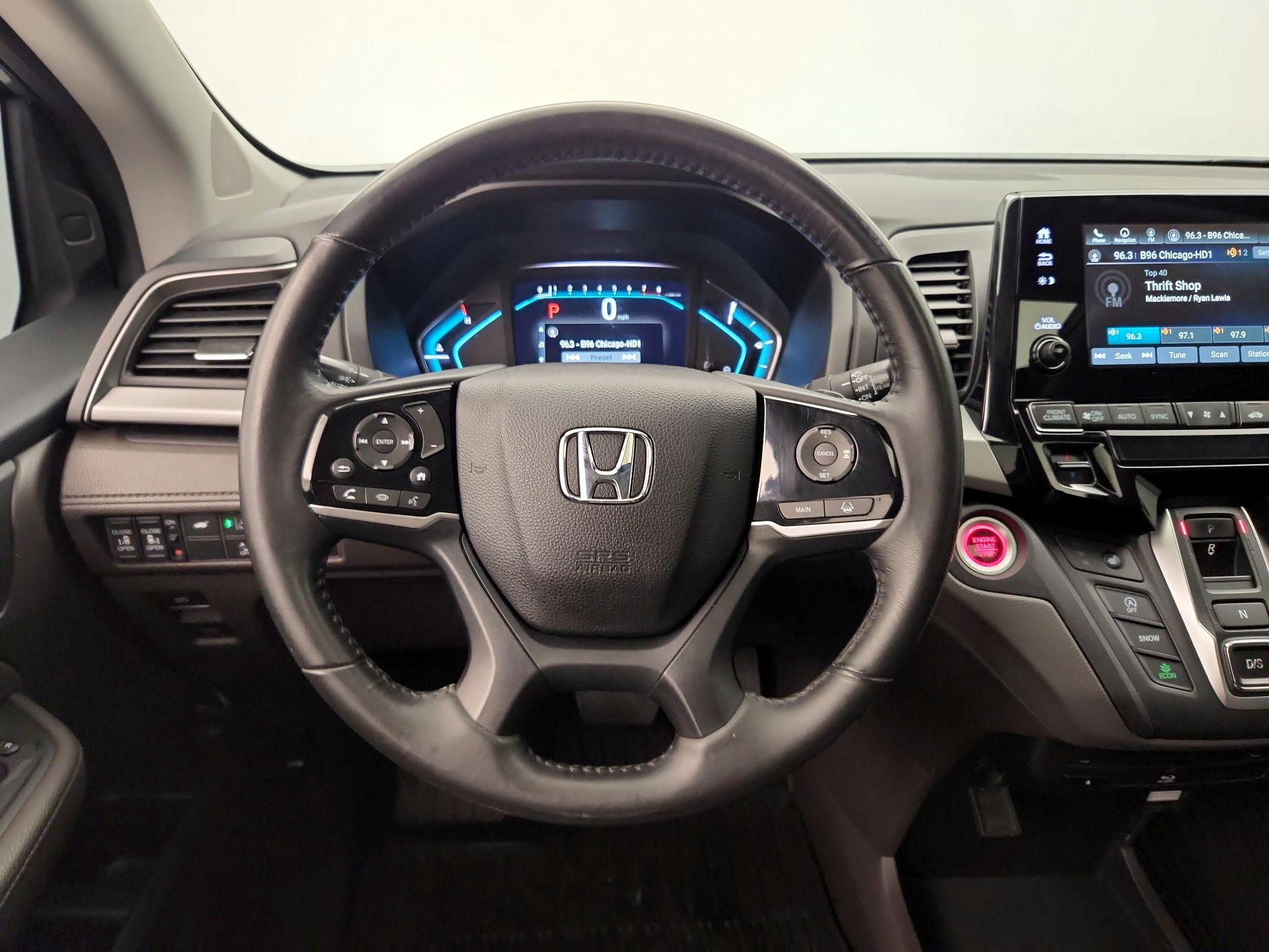 Thumbnail: 2018 Honda Odyssey - 10
