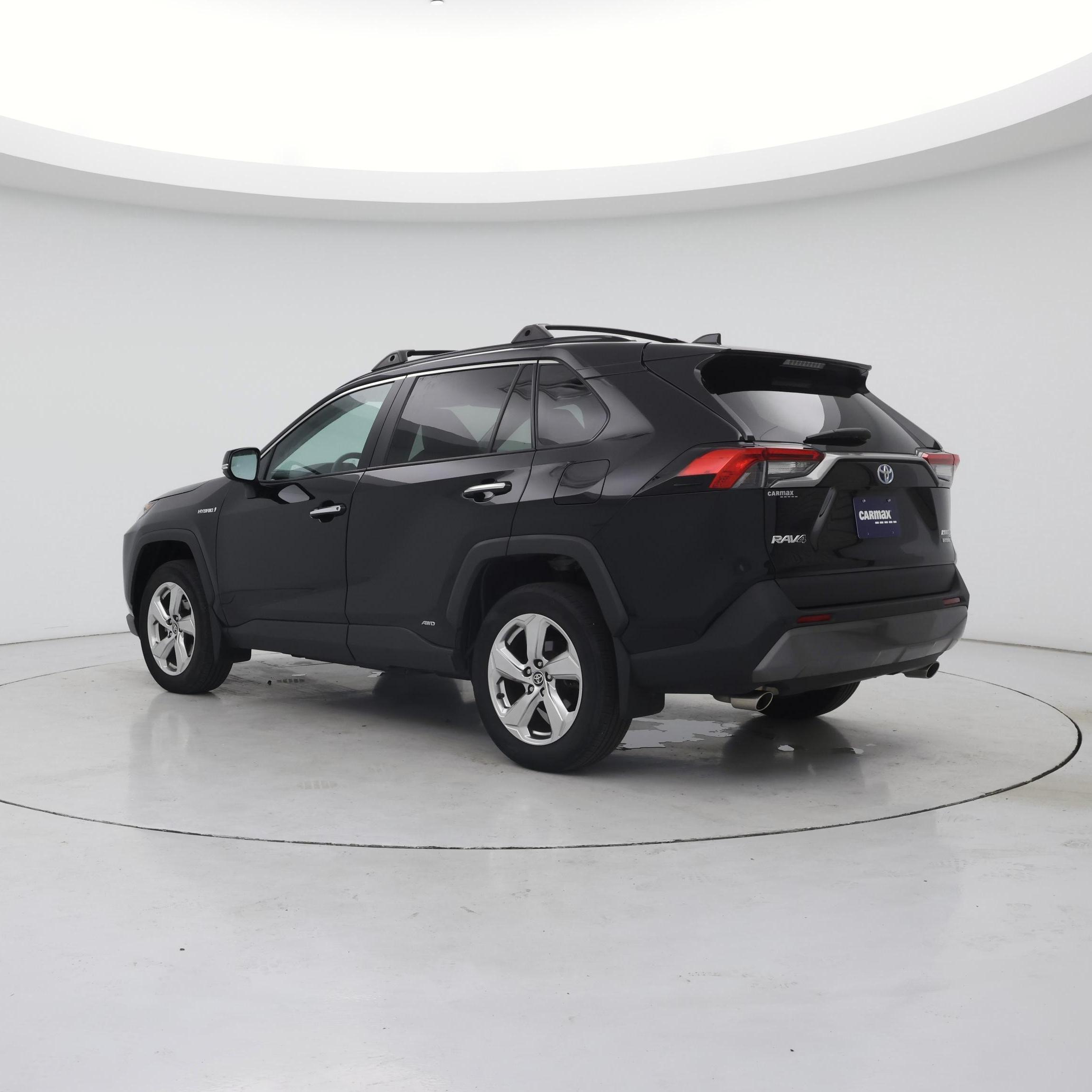 Thumbnail: 2021 Toyota RAV4 - 2