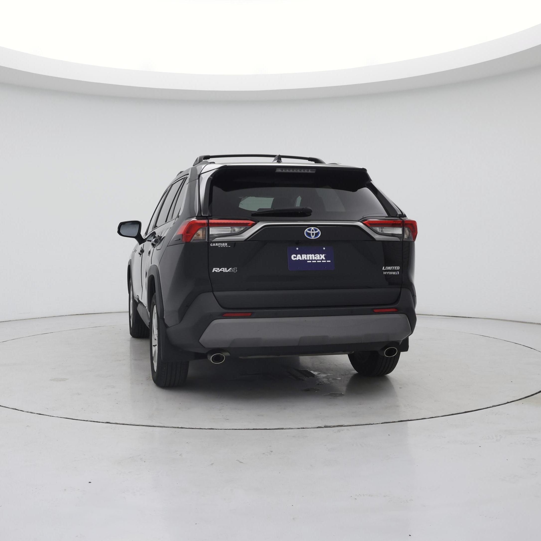 Thumbnail: 2021 Toyota RAV4 - 6