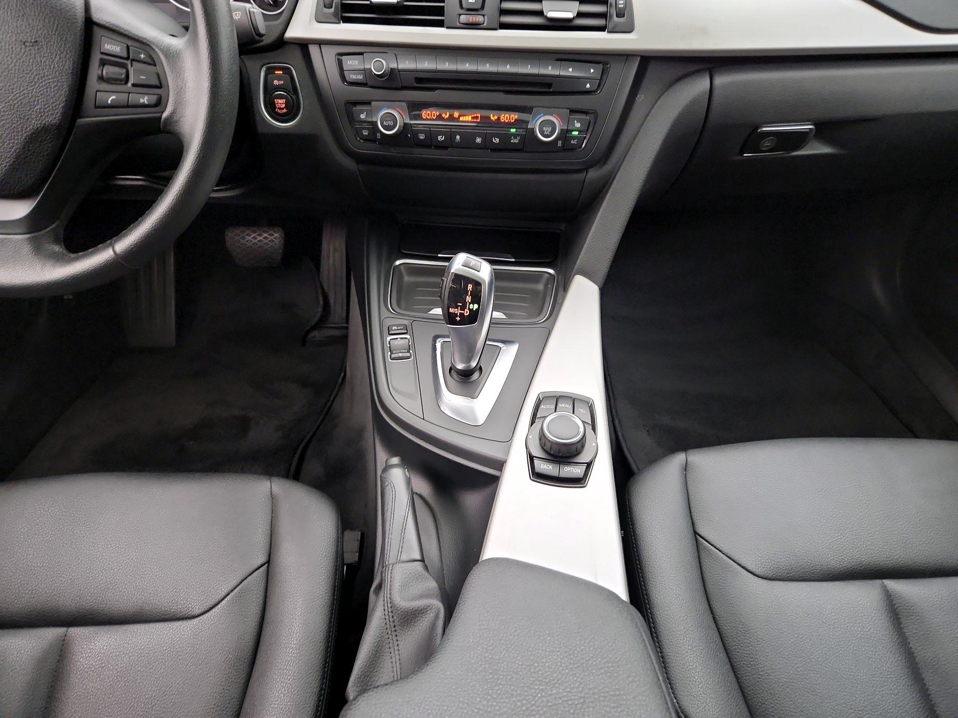Thumbnail: 2014 BMW 3 Series - 16