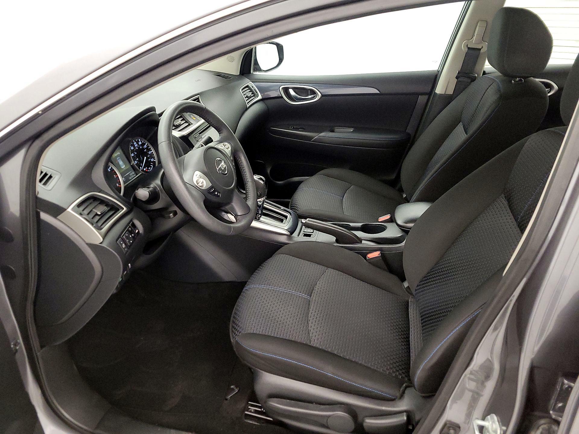 Thumbnail: 2017 Nissan Sentra - 11