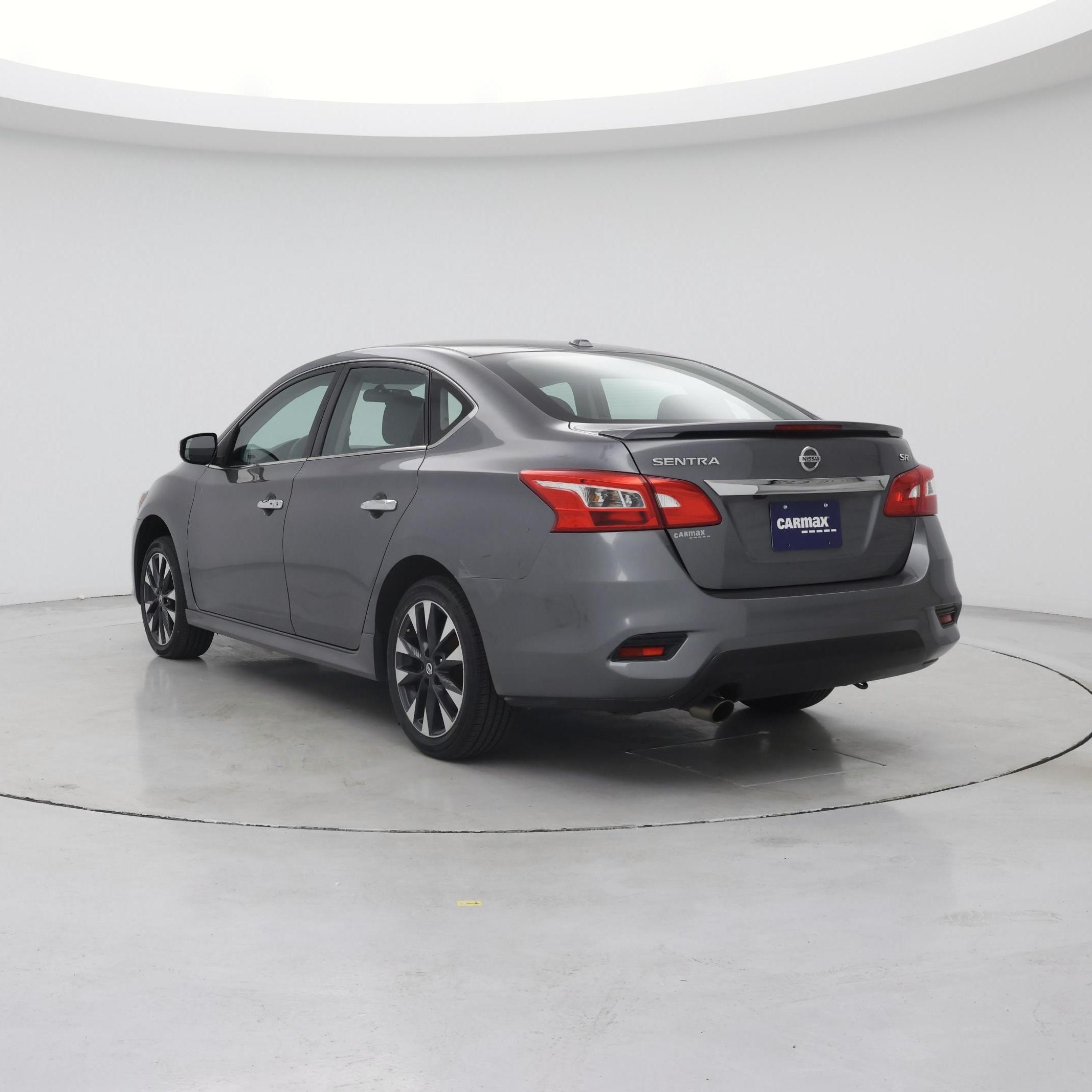 Thumbnail: 2017 Nissan Sentra - 2