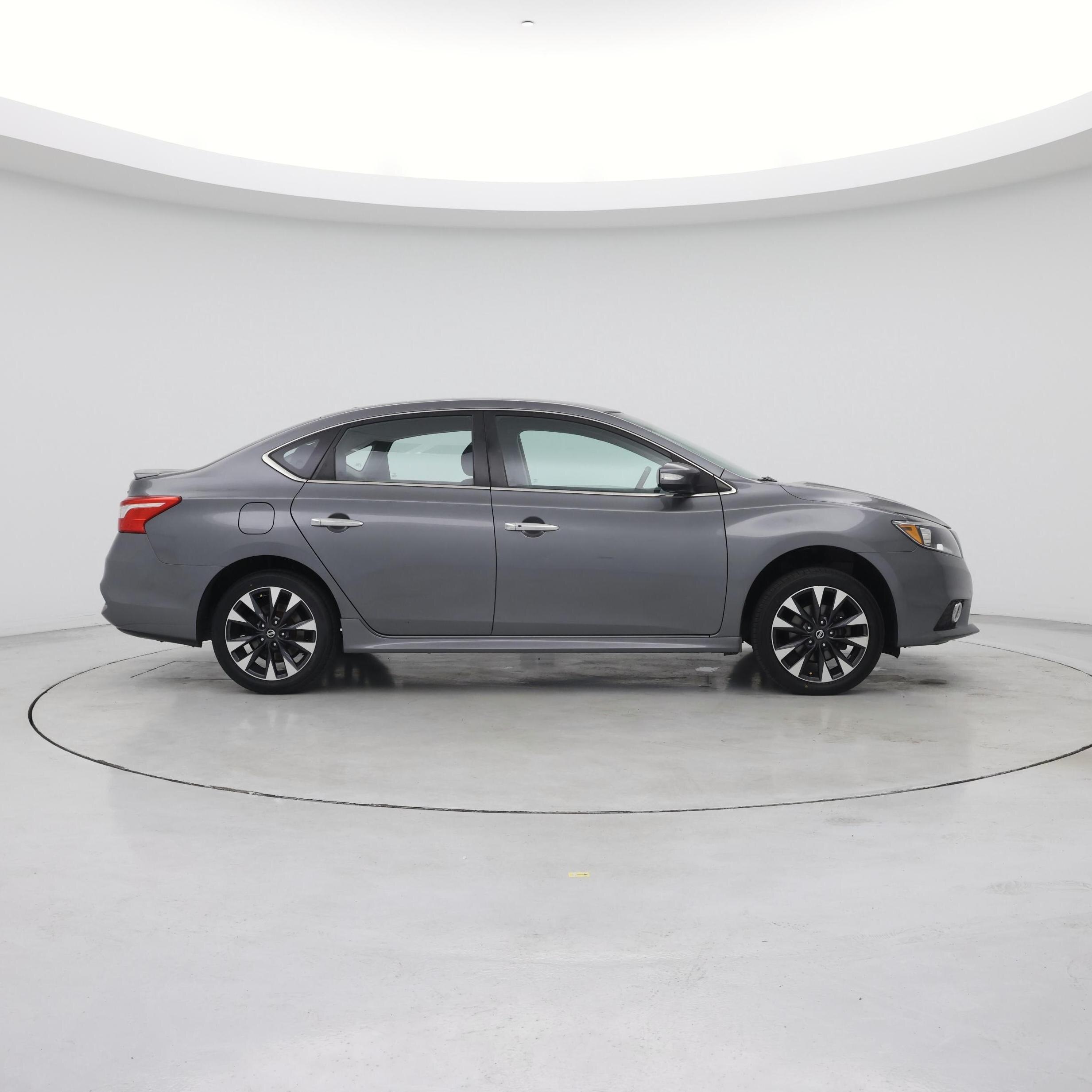 Thumbnail: 2017 Nissan Sentra - 7