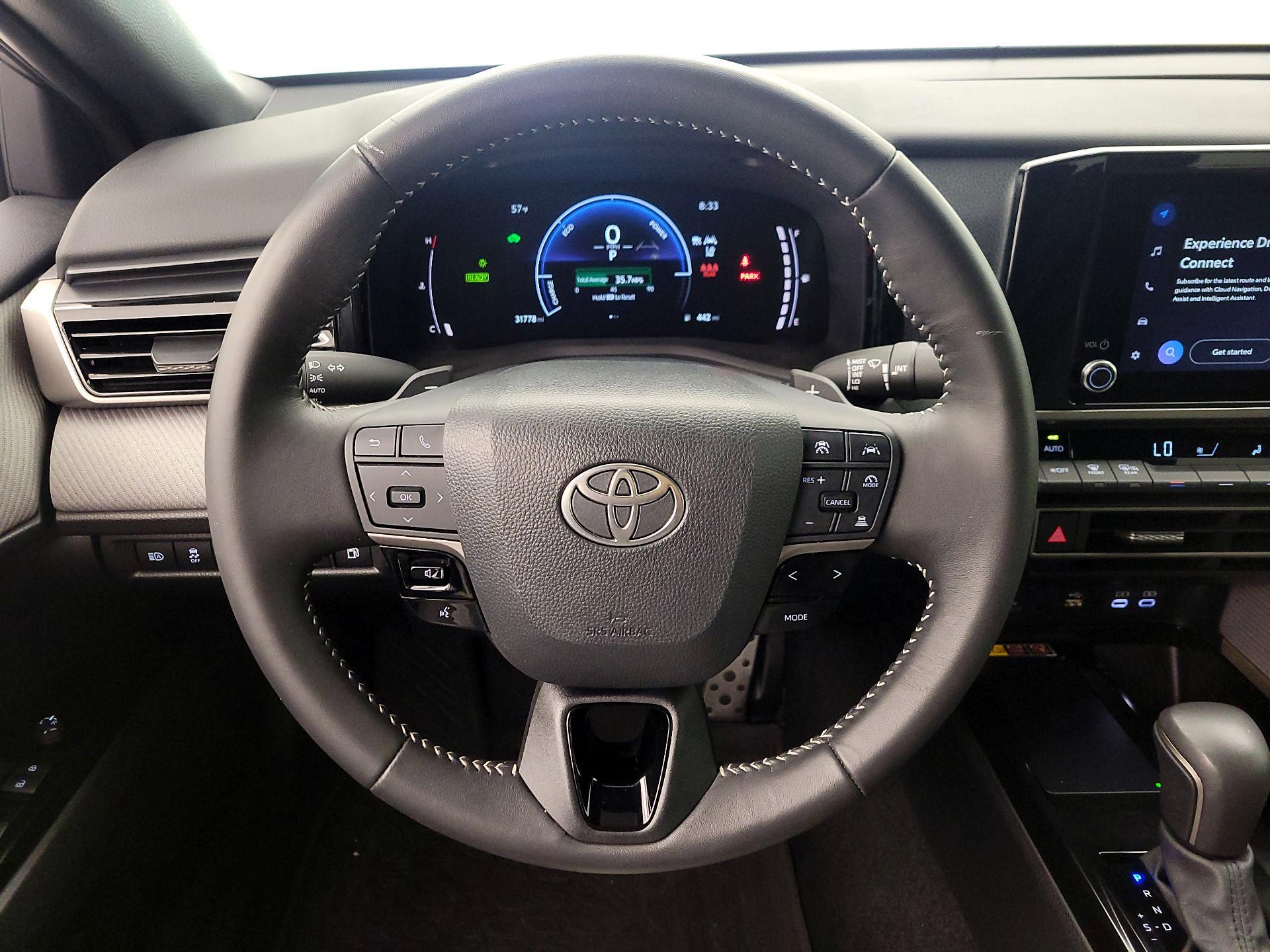 Thumbnail: 2025 Toyota Camry - 10