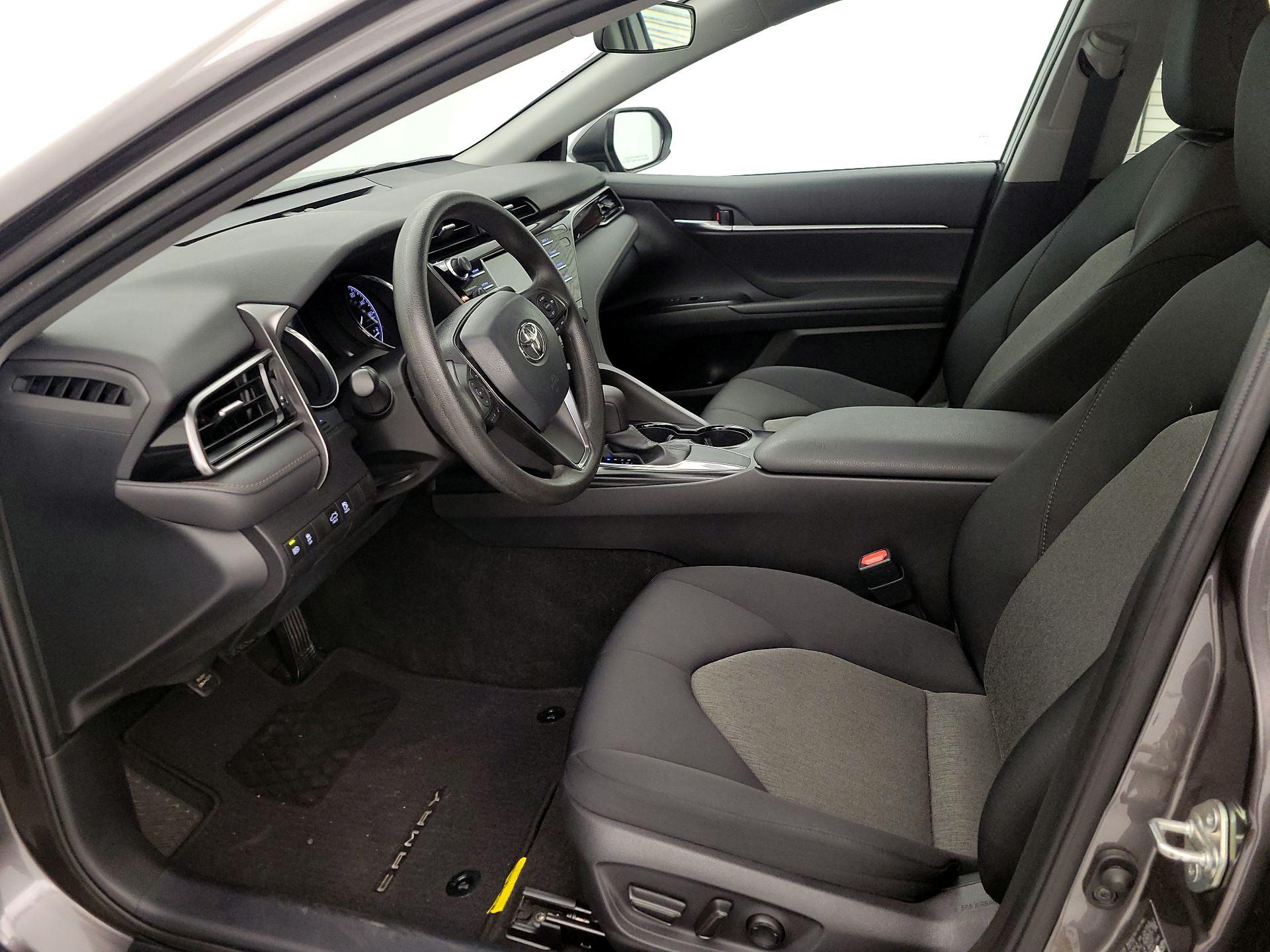 Thumbnail: 2020 Toyota Camry - 11