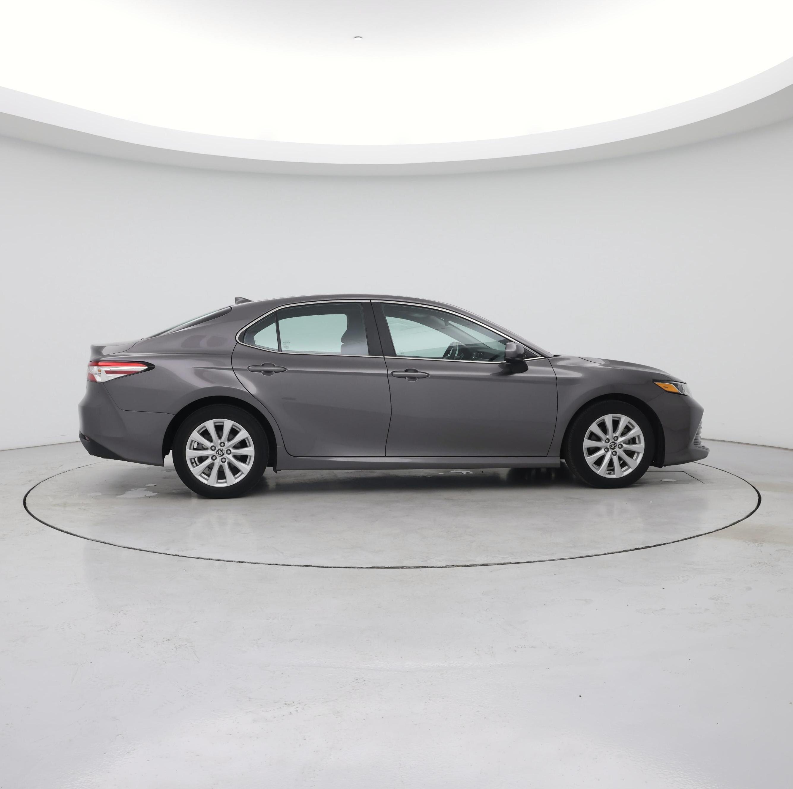 Thumbnail: 2020 Toyota Camry - 7
