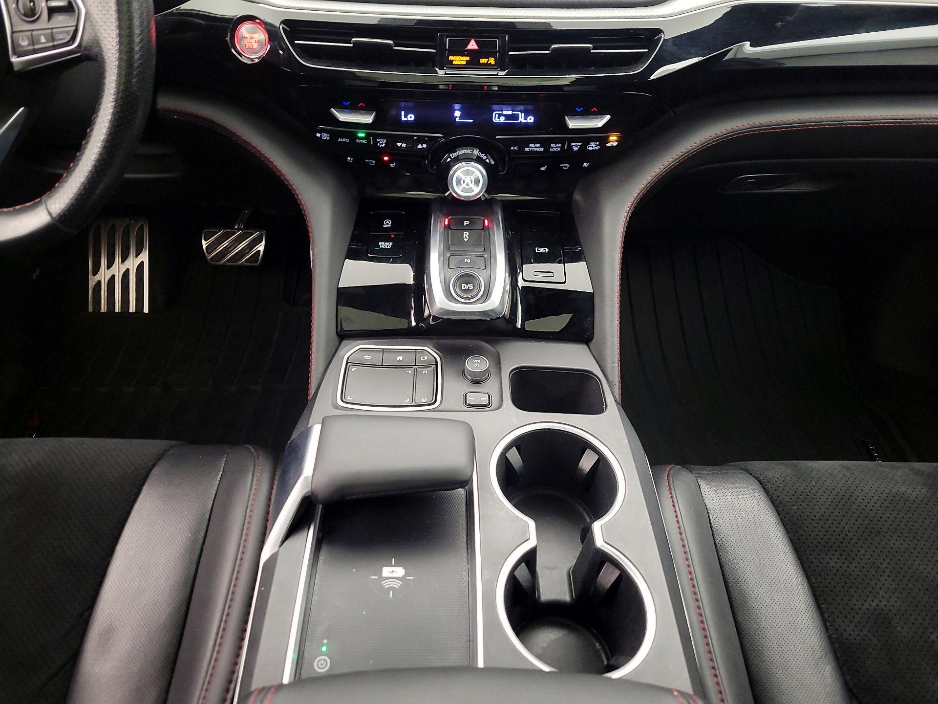 Thumbnail: 2023 Acura MDX - 17