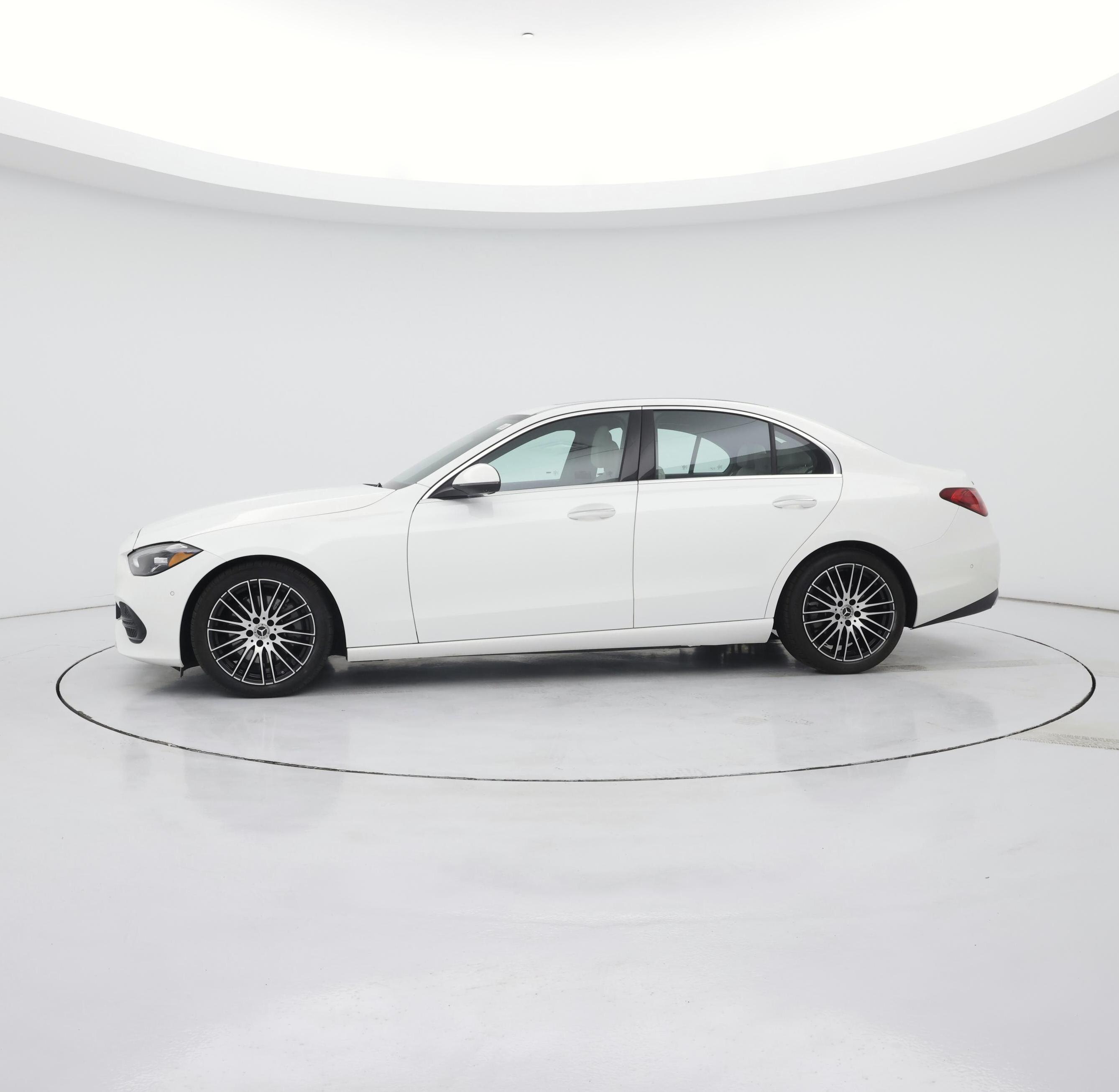 Thumbnail: 2022 Mercedes-Benz C-Class - 3
