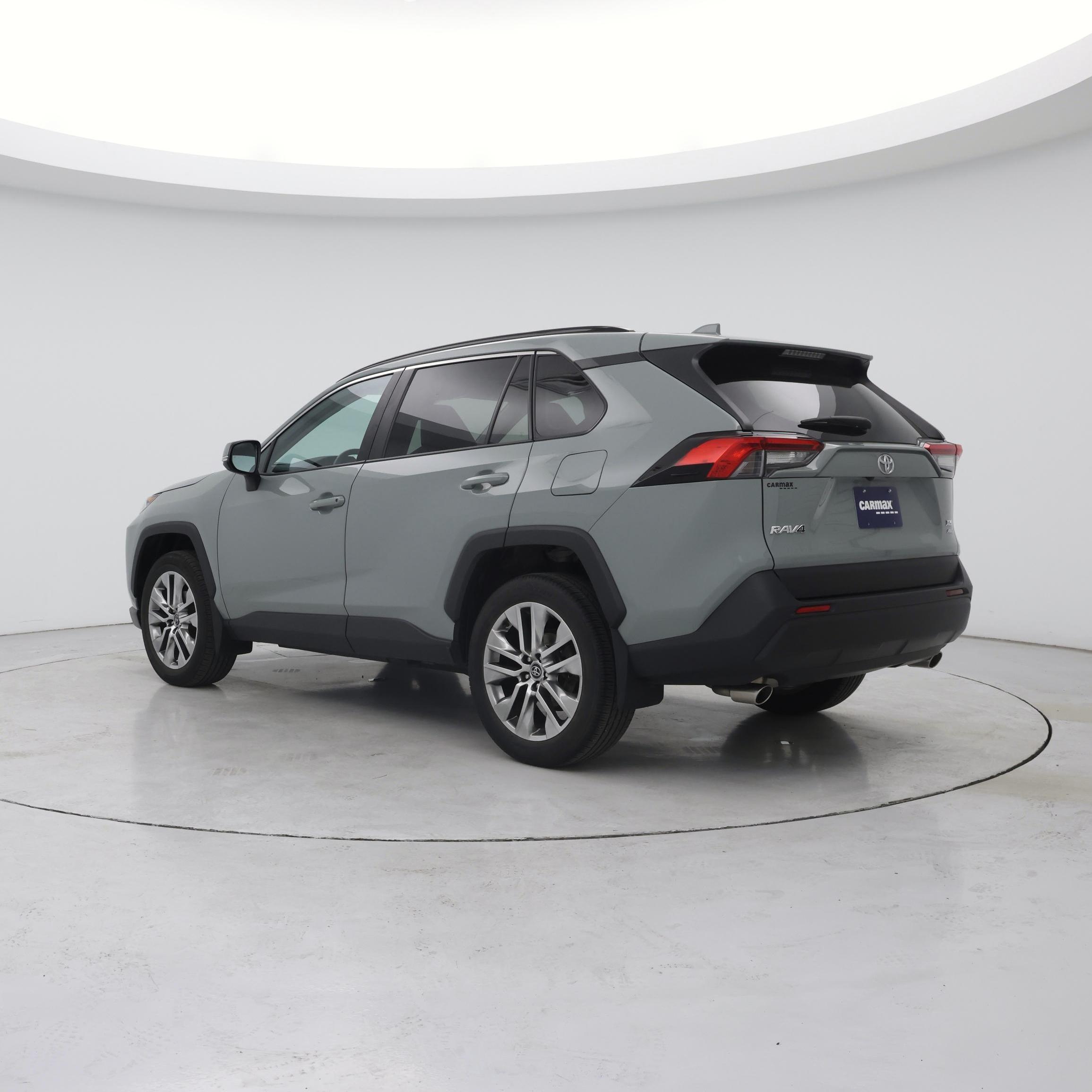 Thumbnail: 2020 Toyota RAV4 - 2