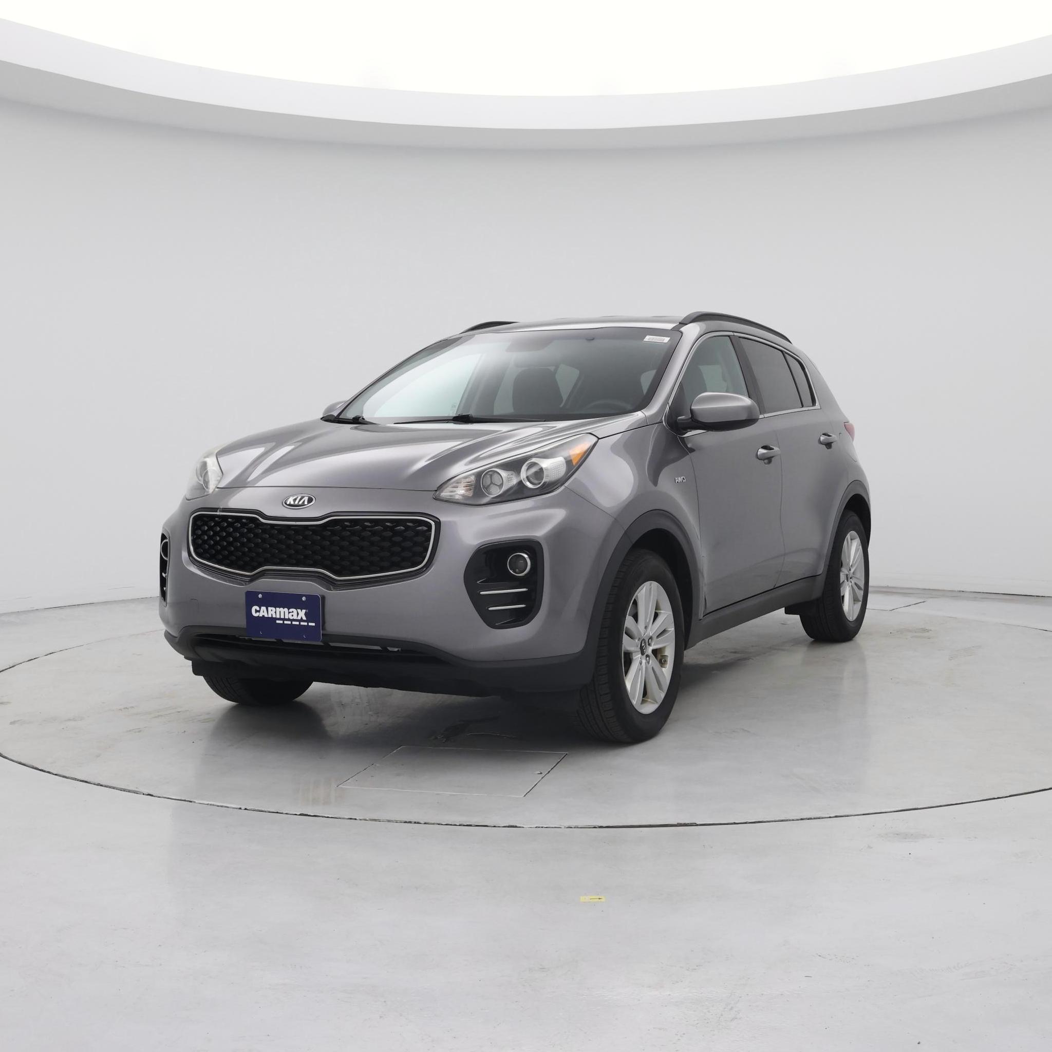 Thumbnail: 2017 Kia Sportage - 4