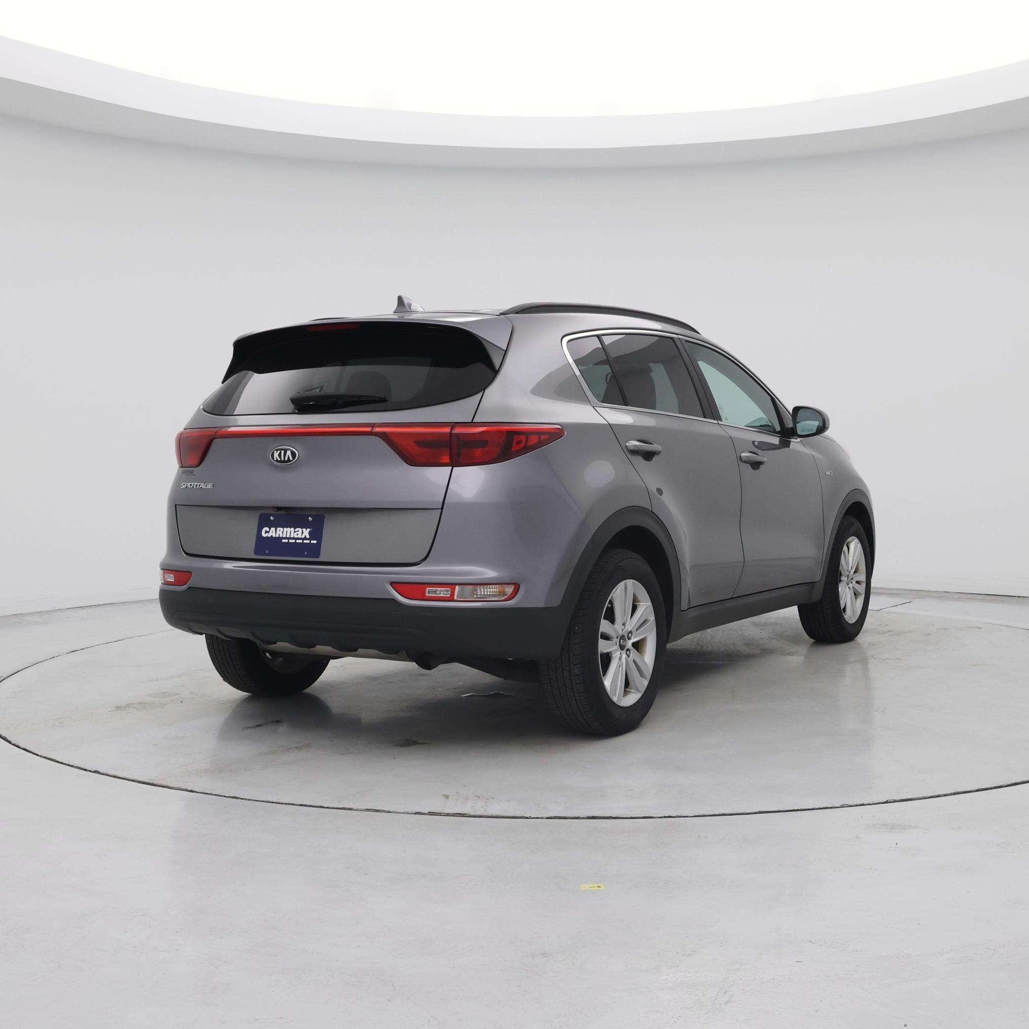 Thumbnail: 2017 Kia Sportage - 8
