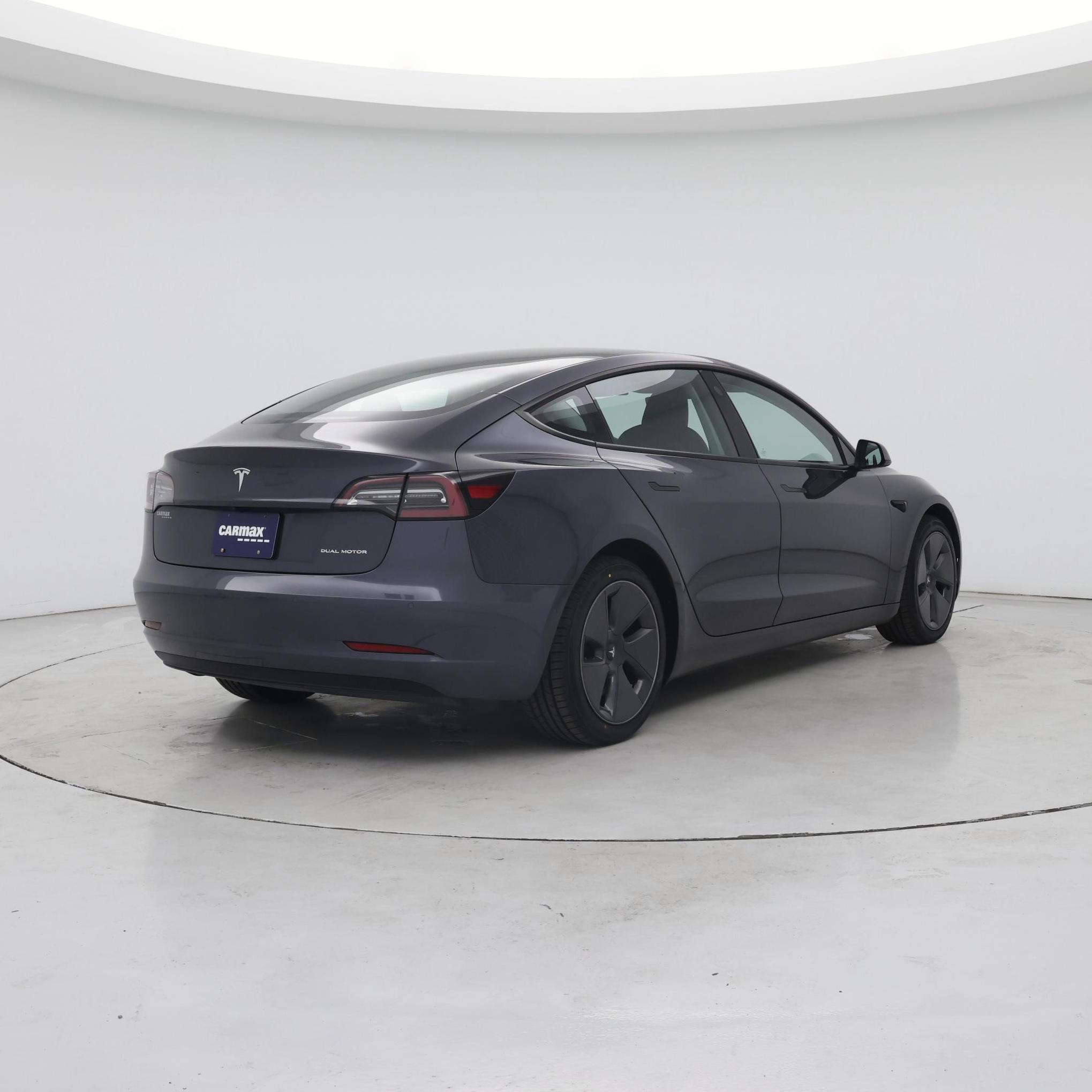 Thumbnail: 2022 Tesla Model 3 - 8