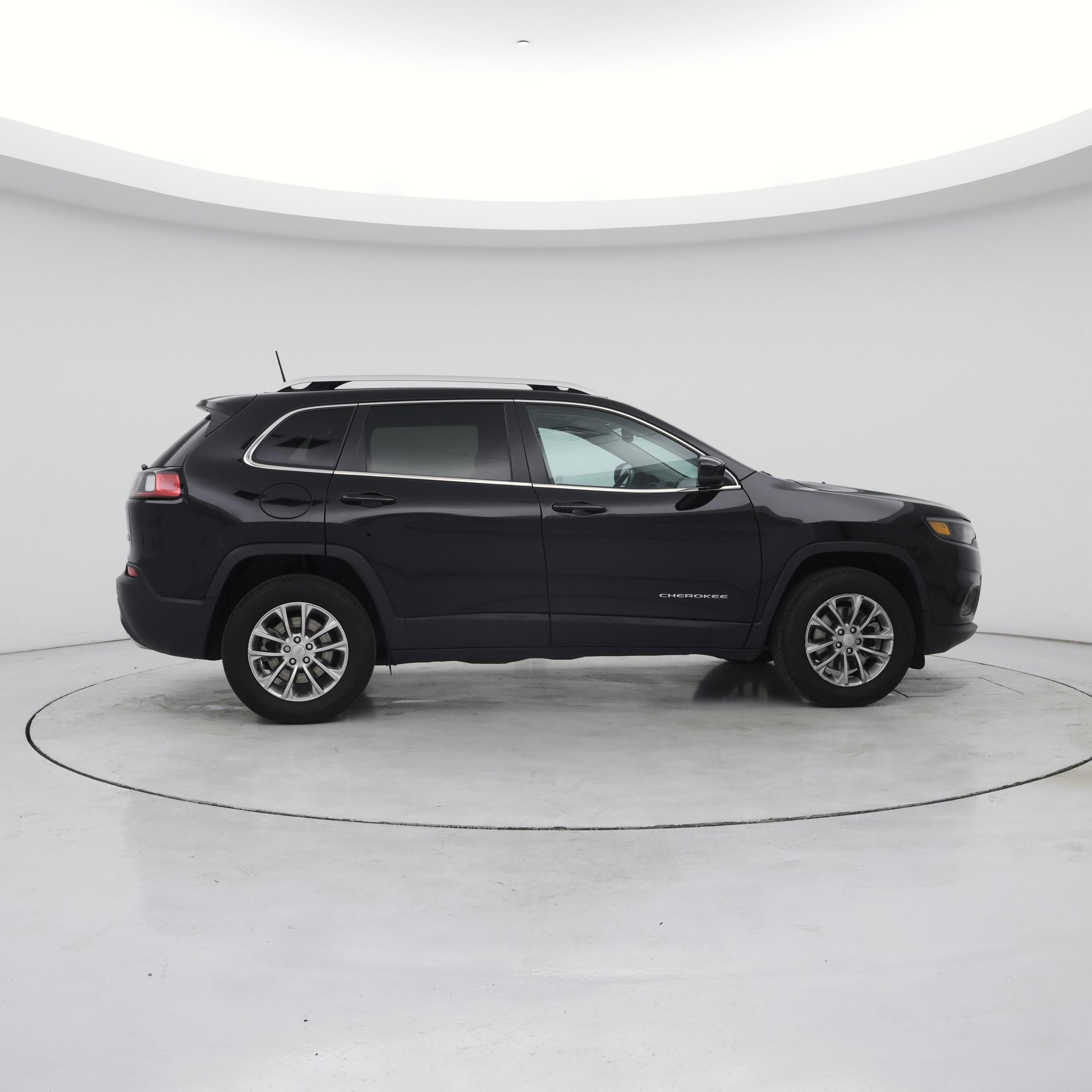 Thumbnail: 2021 Jeep Cherokee - 7