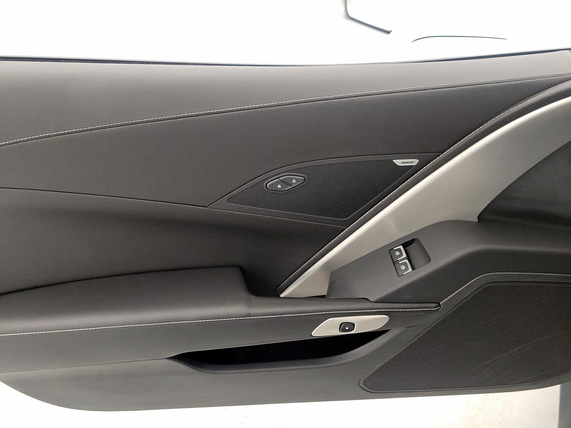 Thumbnail: 2015 Chevrolet Corvette - 12
