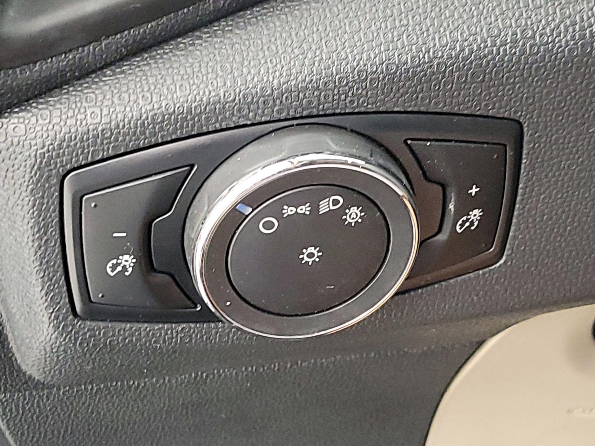Thumbnail: 2021 Ford EcoSport - 13