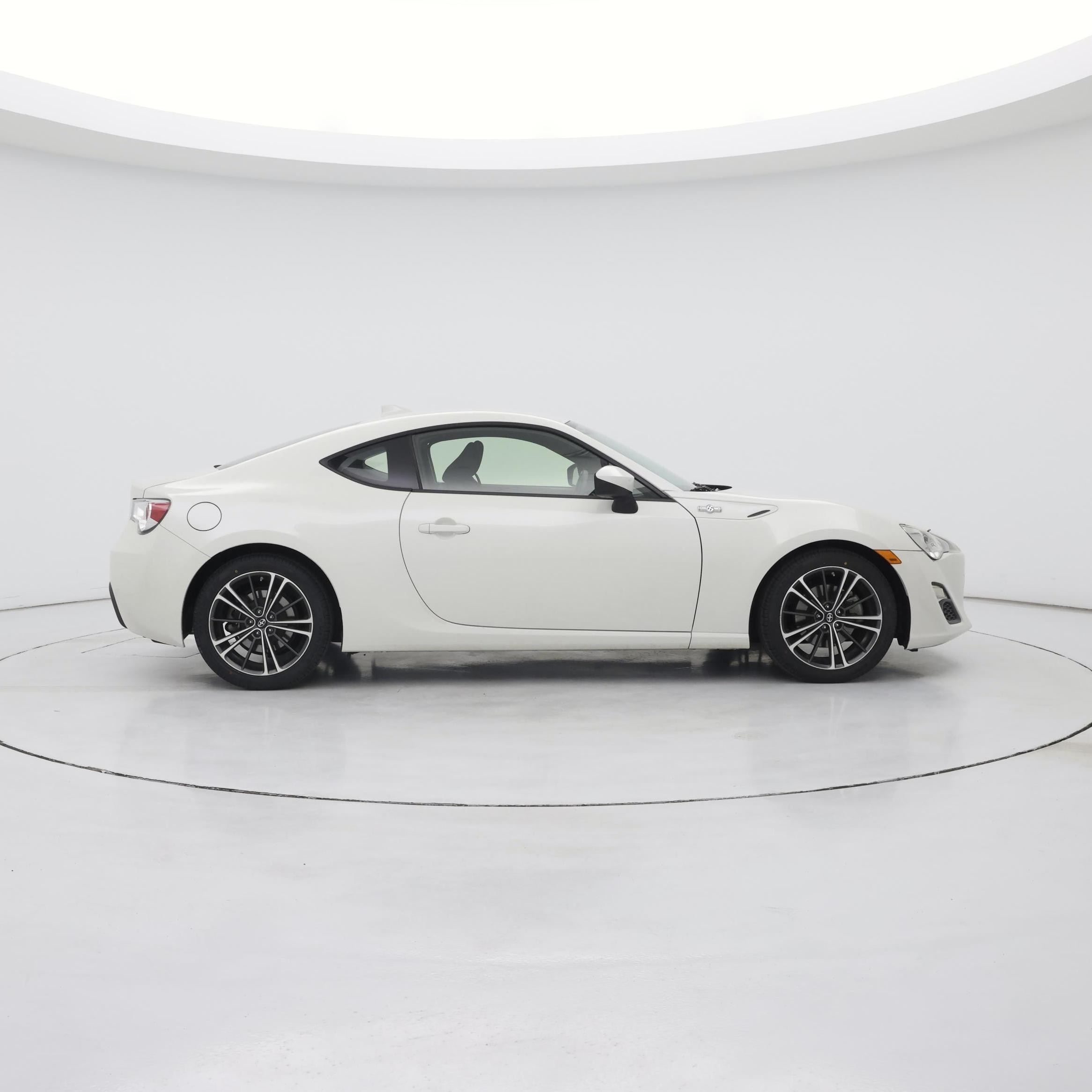Thumbnail: 2015 Scion FR-S - 7