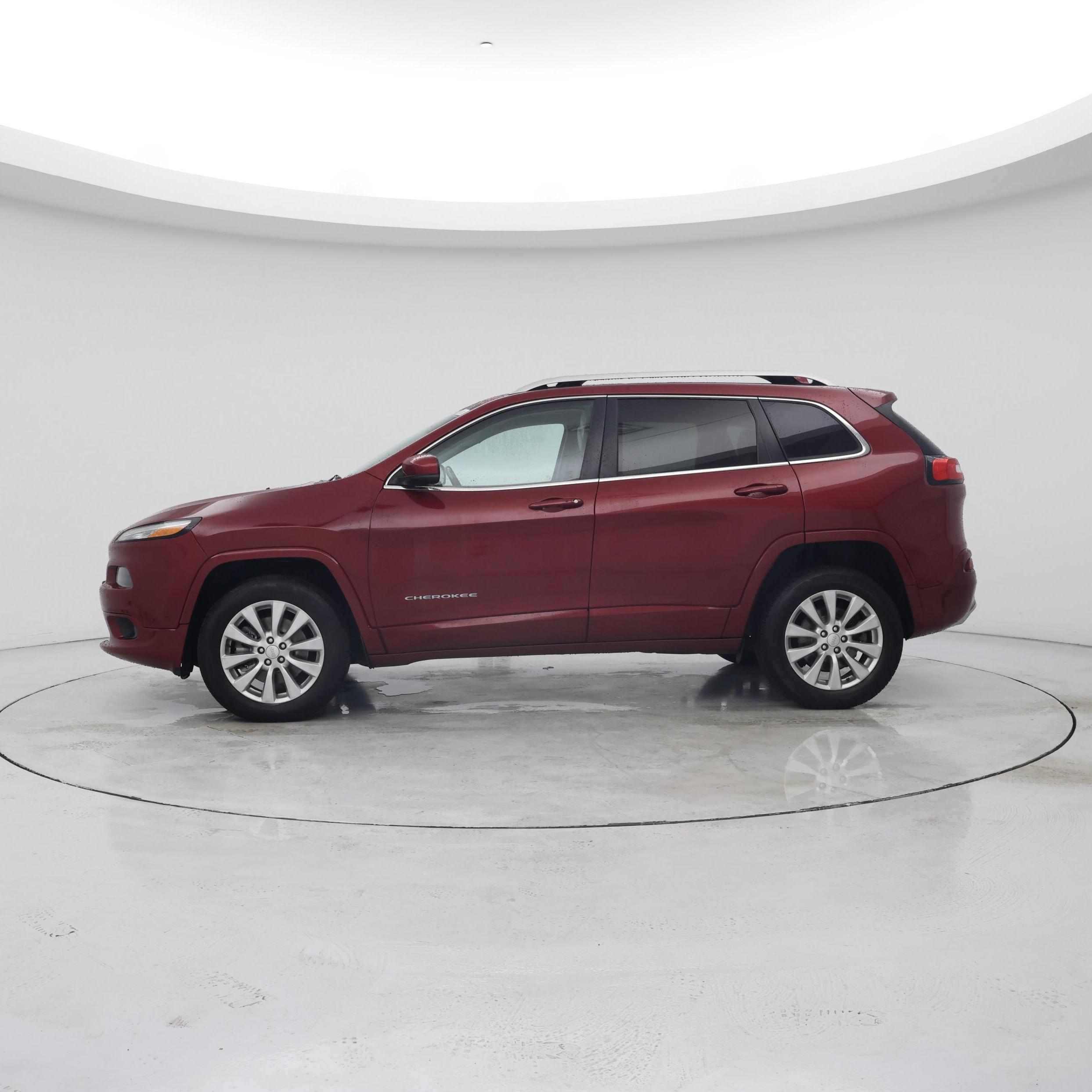 Thumbnail: 2017 Jeep Cherokee - 3