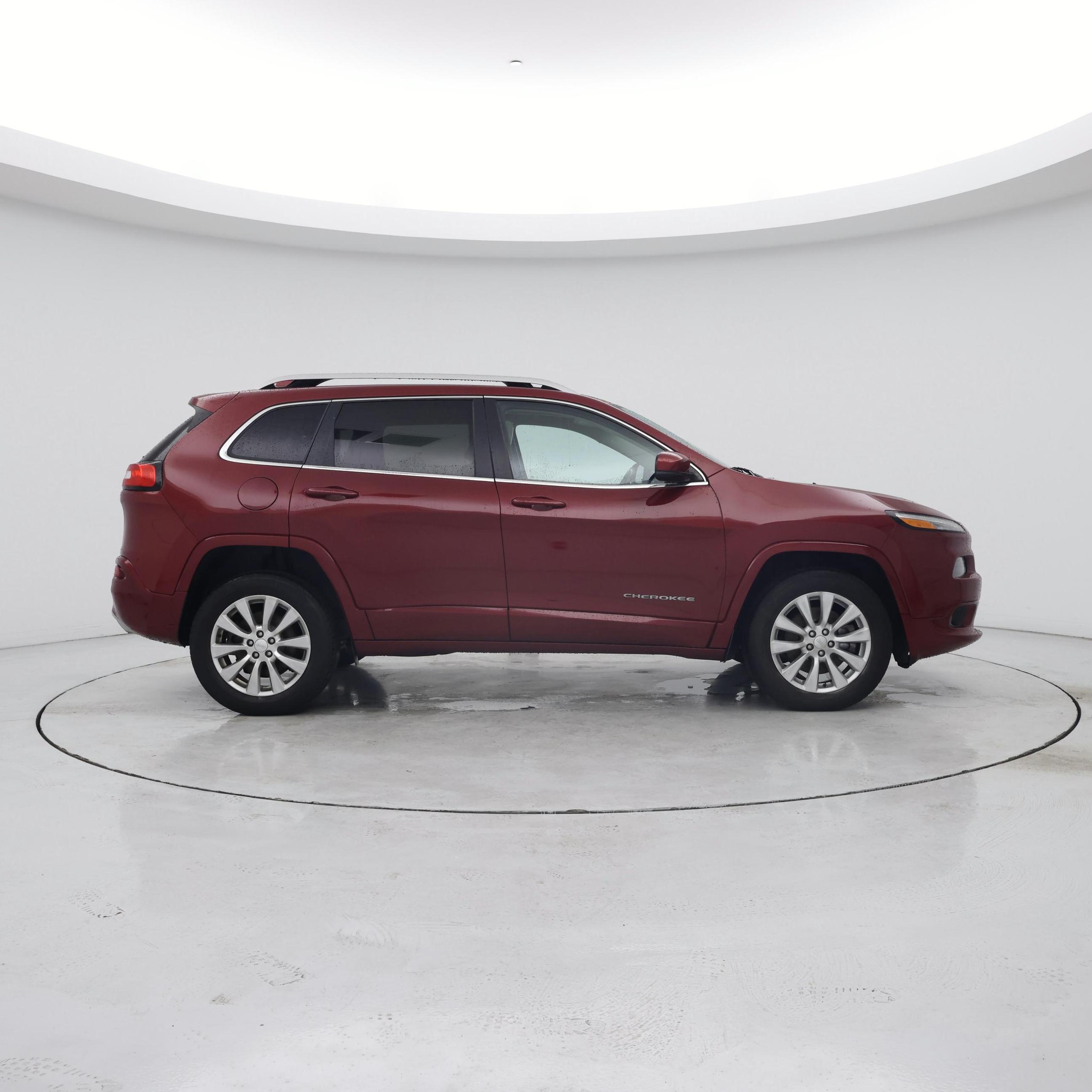 Thumbnail: 2017 Jeep Cherokee - 7