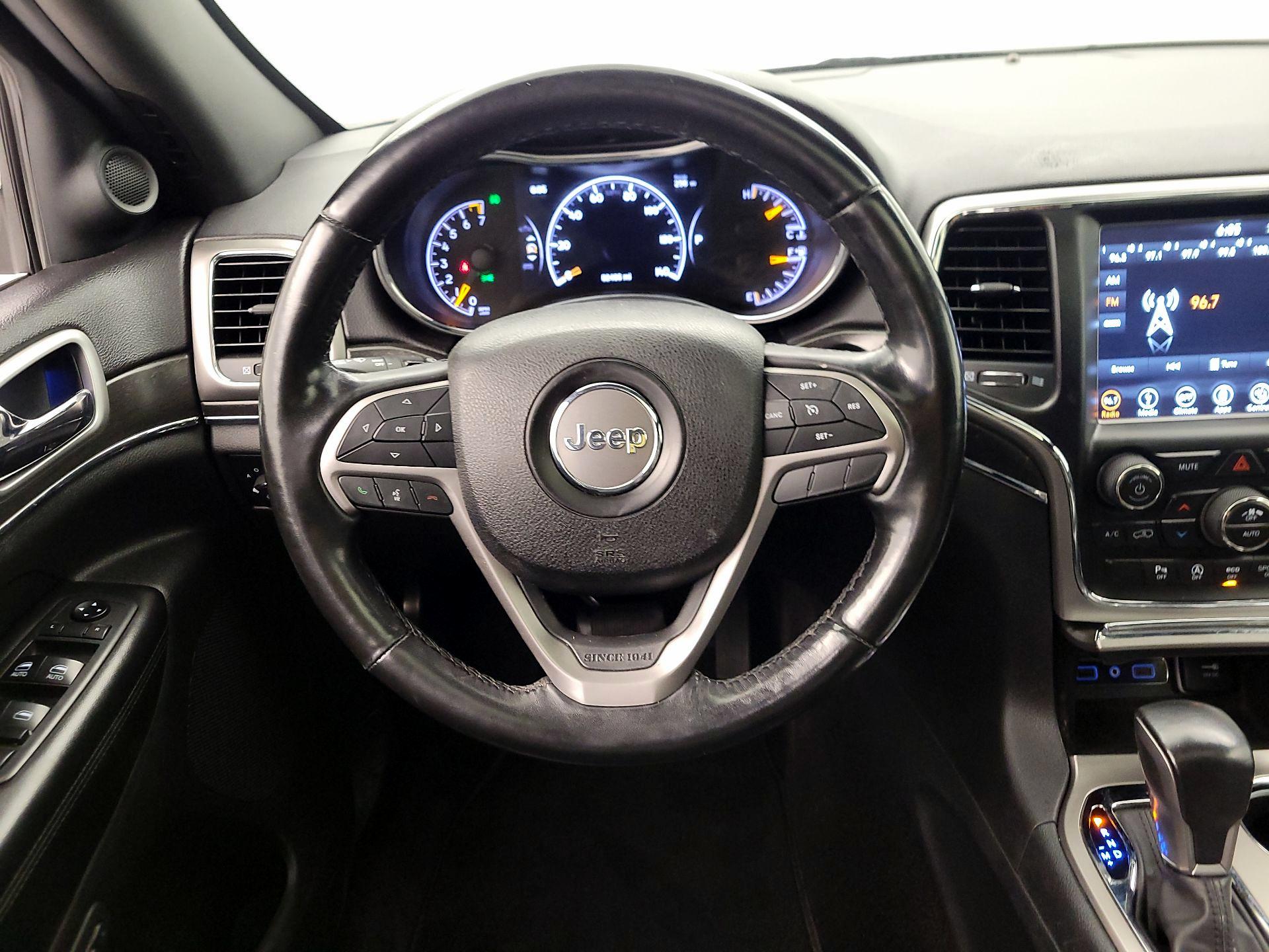 Thumbnail: 2018 Jeep Grand Cherokee - 10