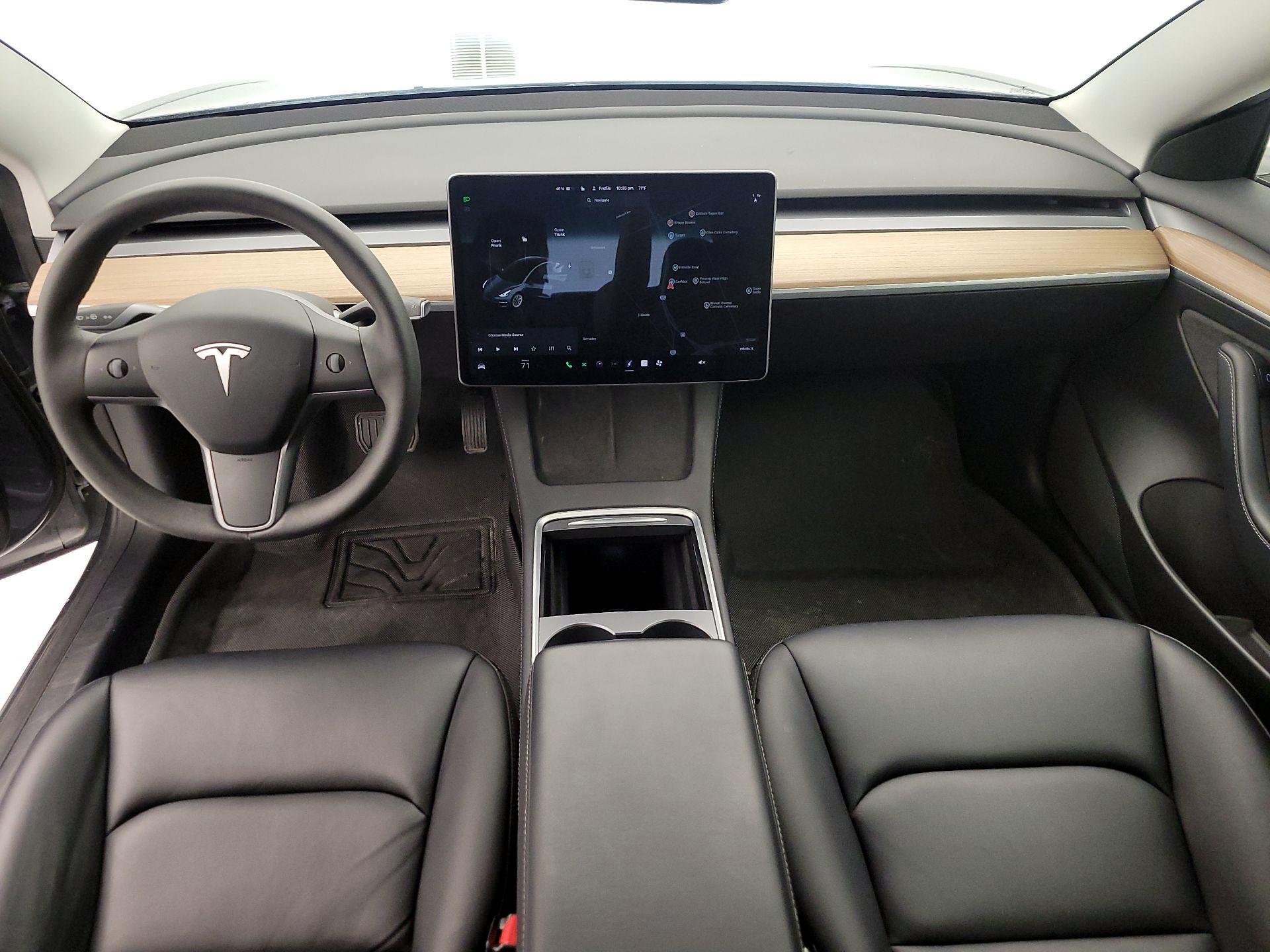 Thumbnail: 2022 Tesla Model 3 - 9
