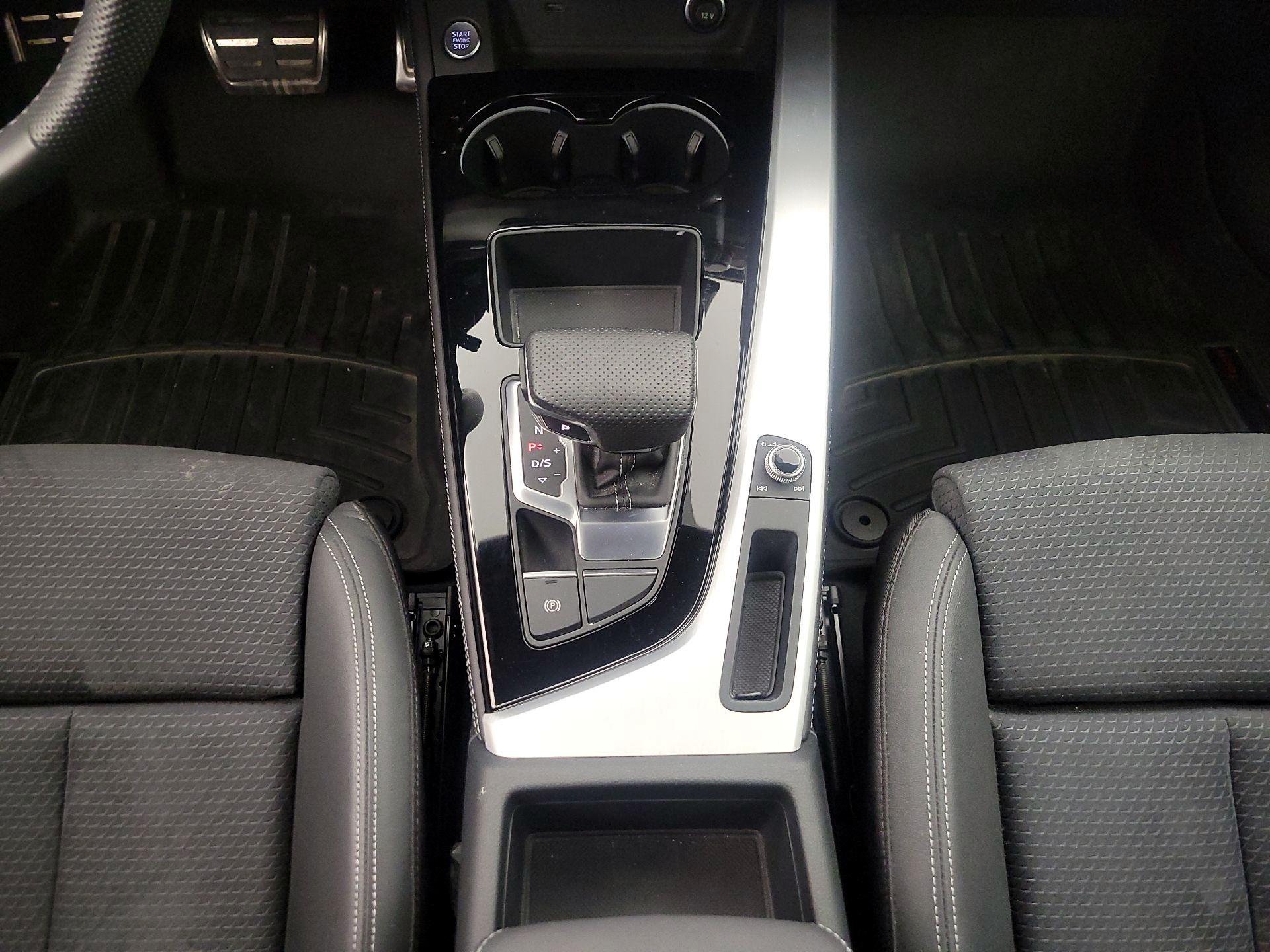 Thumbnail: 2022 Audi A4 - 18
