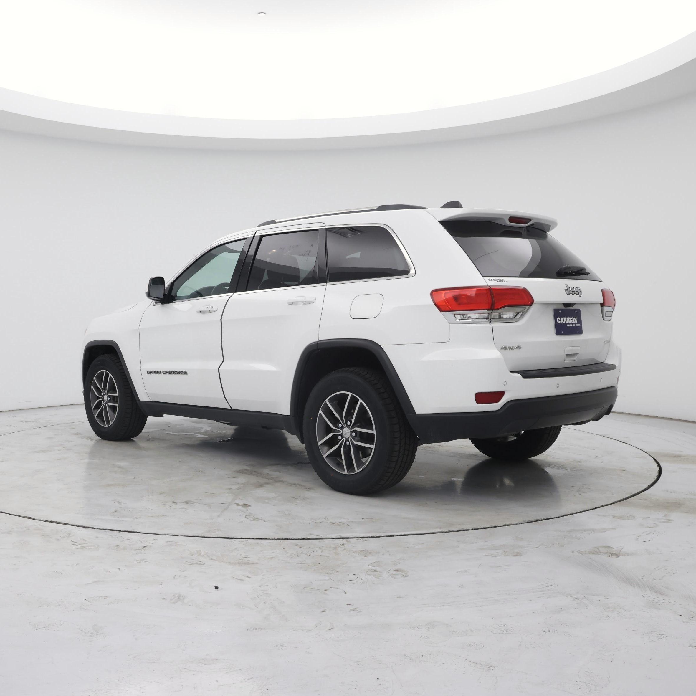 Thumbnail: 2018 Jeep Grand Cherokee - 2