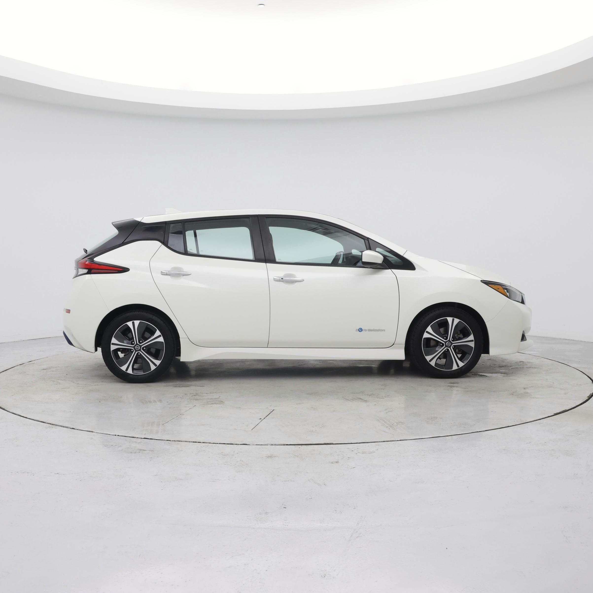 Thumbnail: 2019 Nissan Leaf - 7