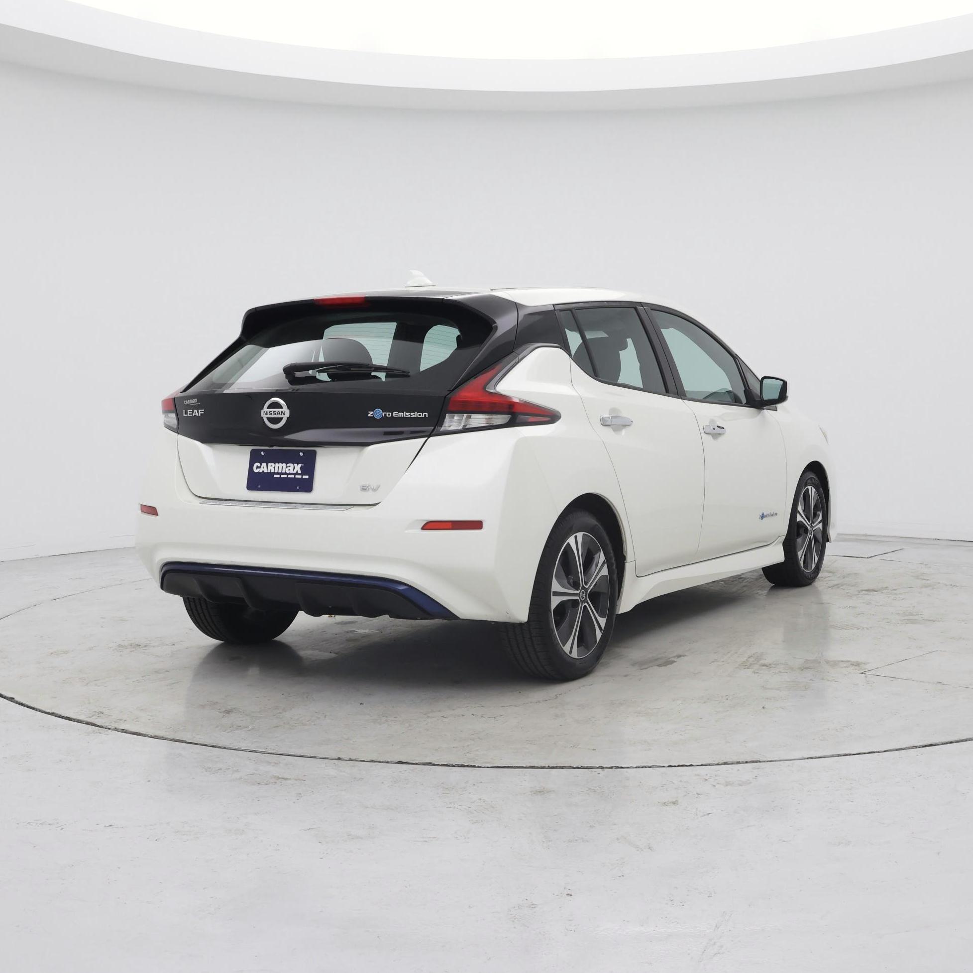 Thumbnail: 2019 Nissan Leaf - 8