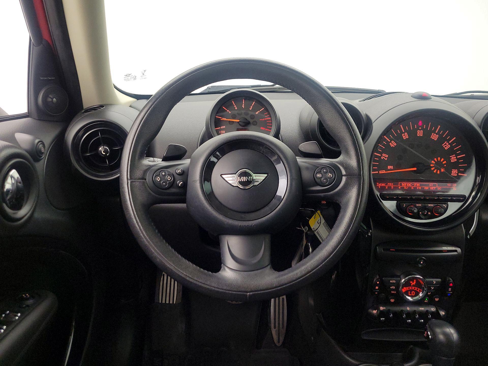Thumbnail: 2016 MINI Cooper Countryman - 10