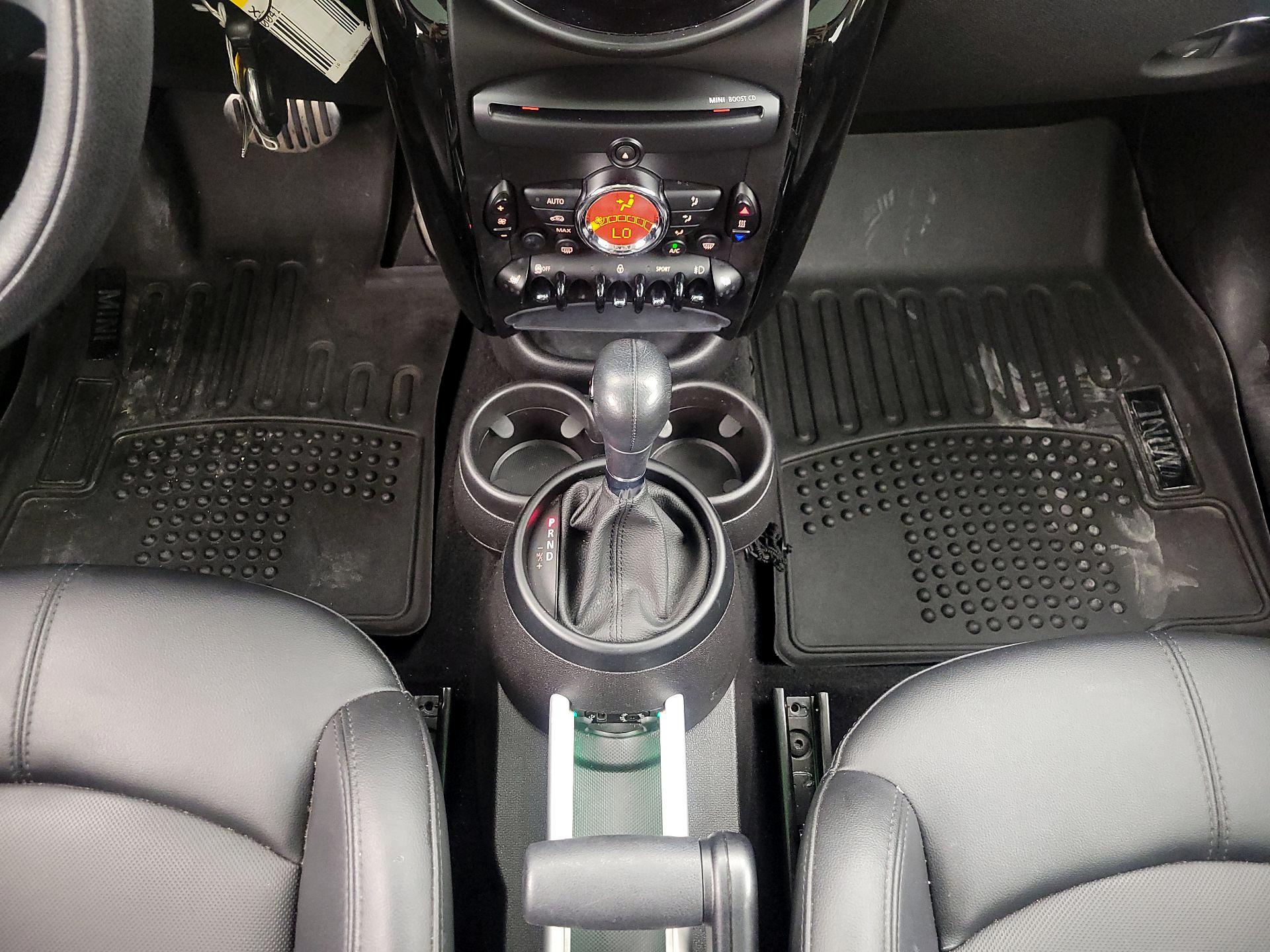 Thumbnail: 2016 MINI Cooper Countryman - 15