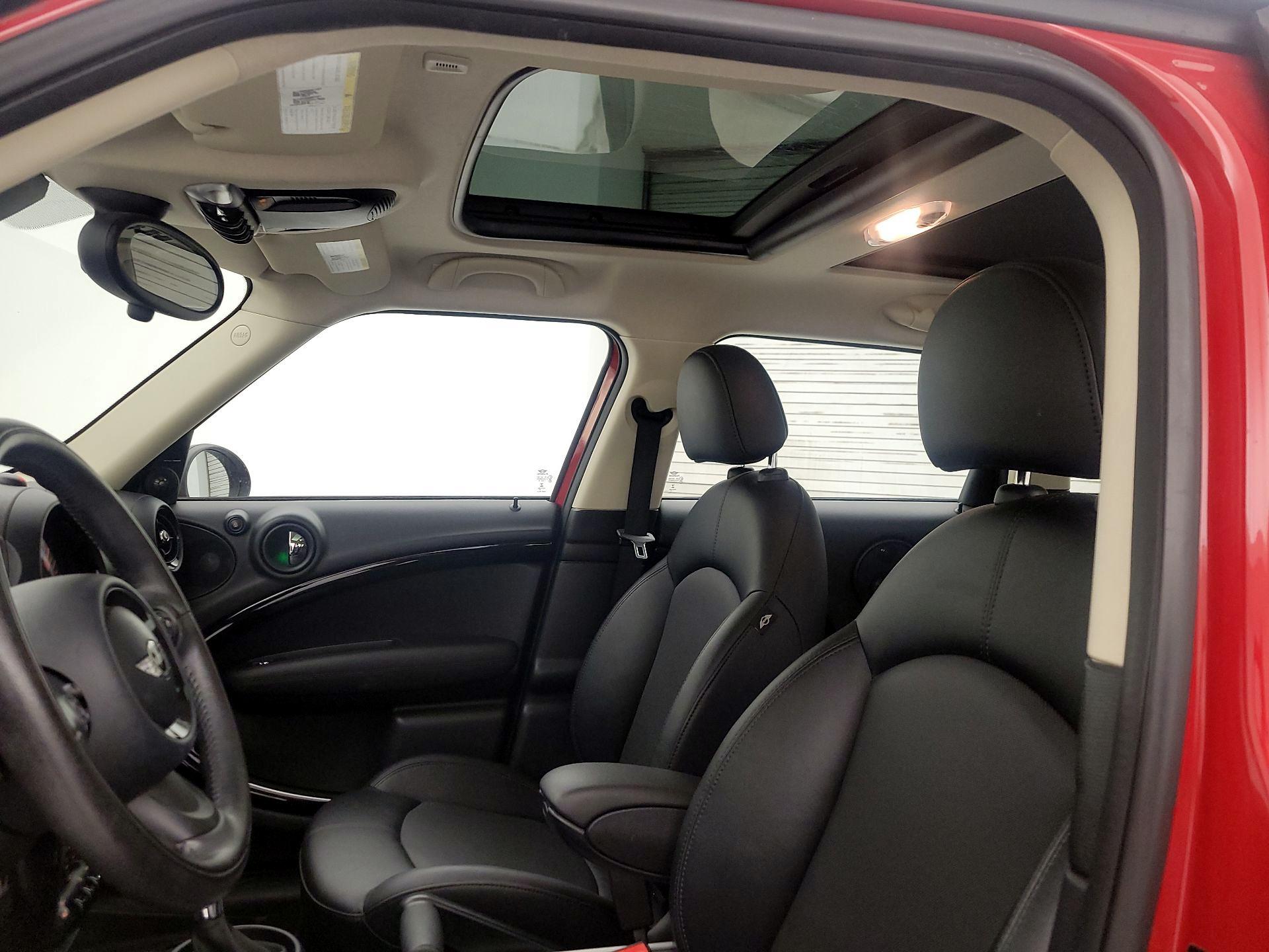 Thumbnail: 2016 MINI Cooper Countryman - 17