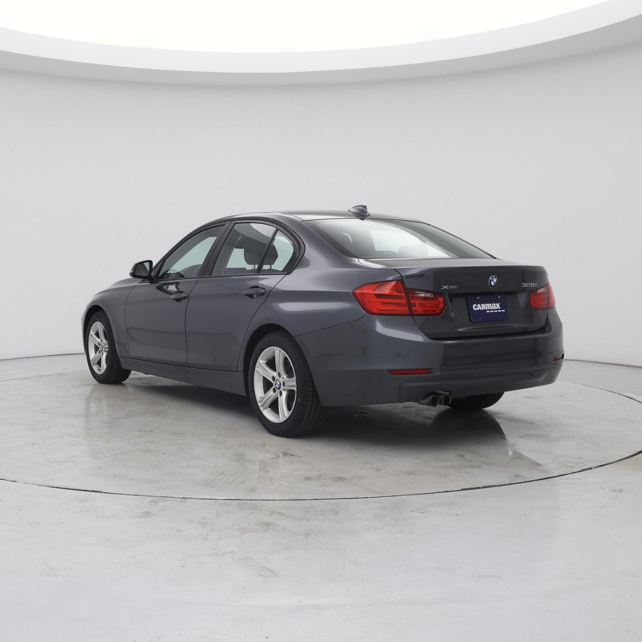 Thumbnail: 2015 BMW 3 Series - 2