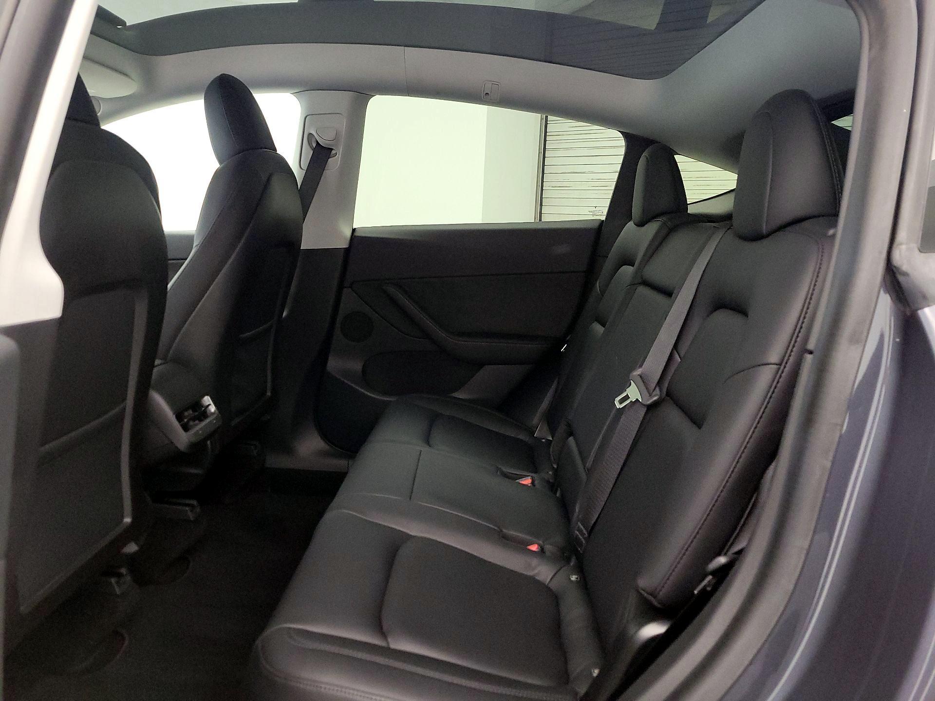 Thumbnail: 2020 Tesla Model Y - 19