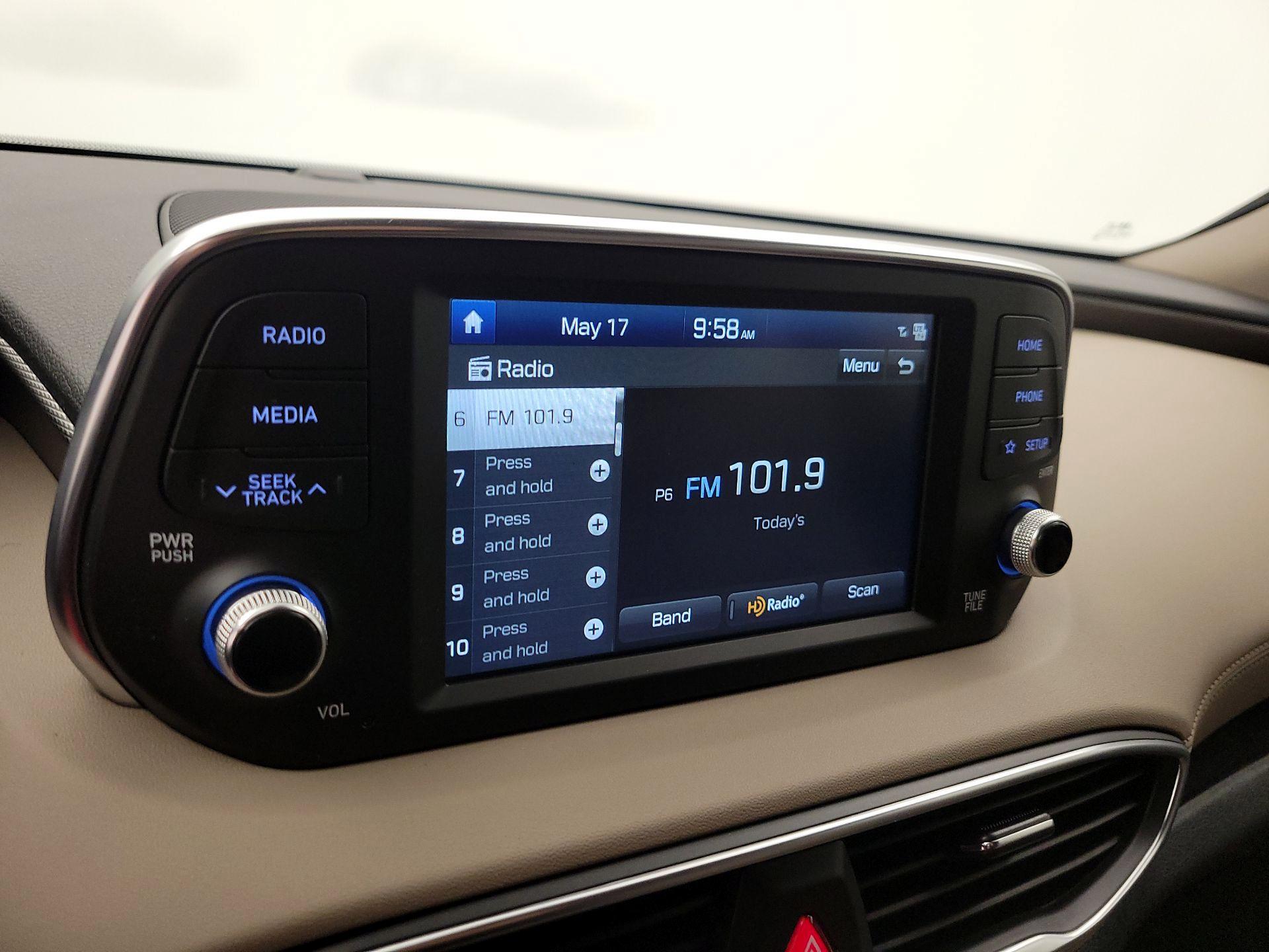 Thumbnail: 2019 Hyundai Santa Fe - 15