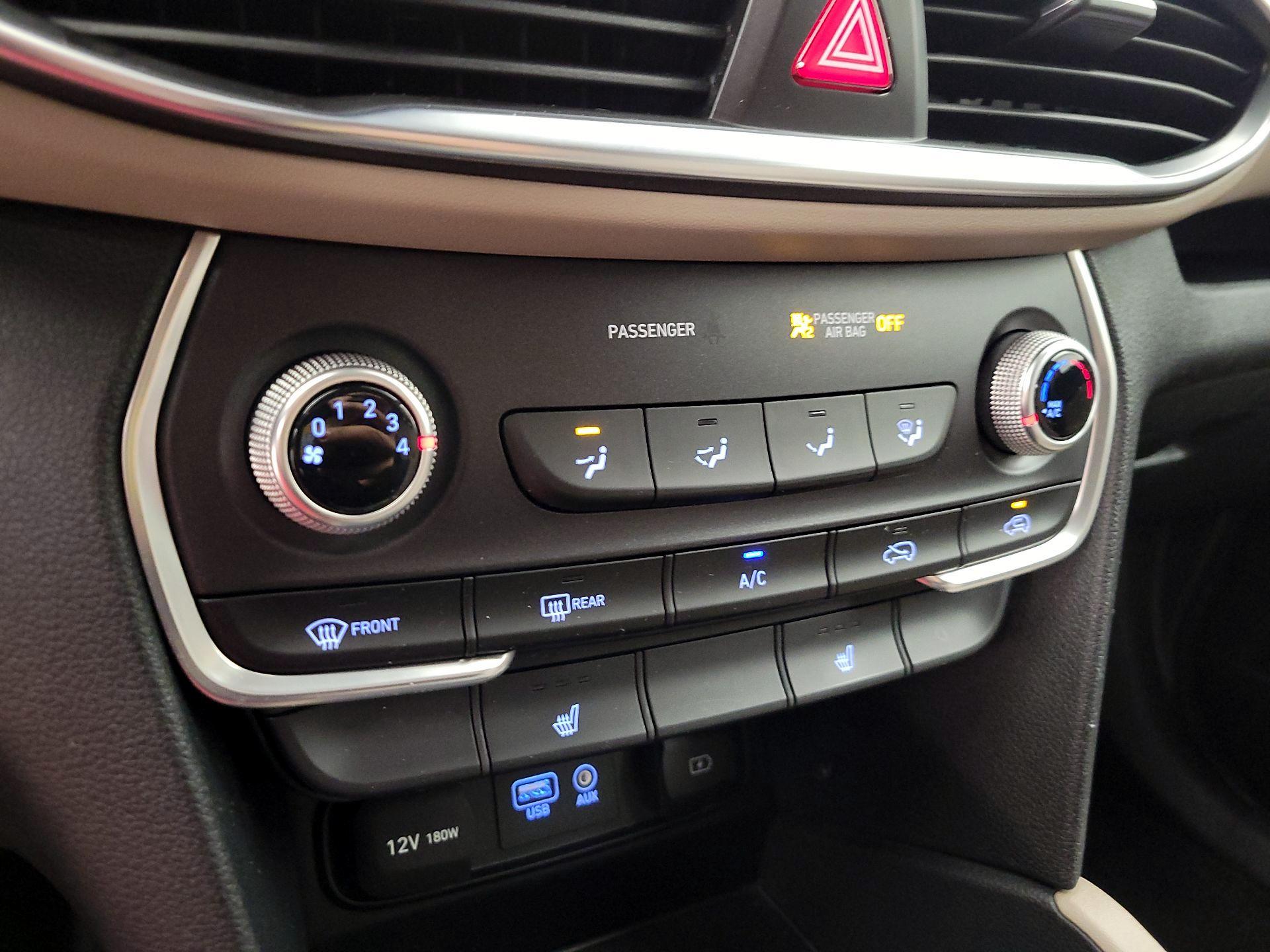 Thumbnail: 2019 Hyundai Santa Fe - 16