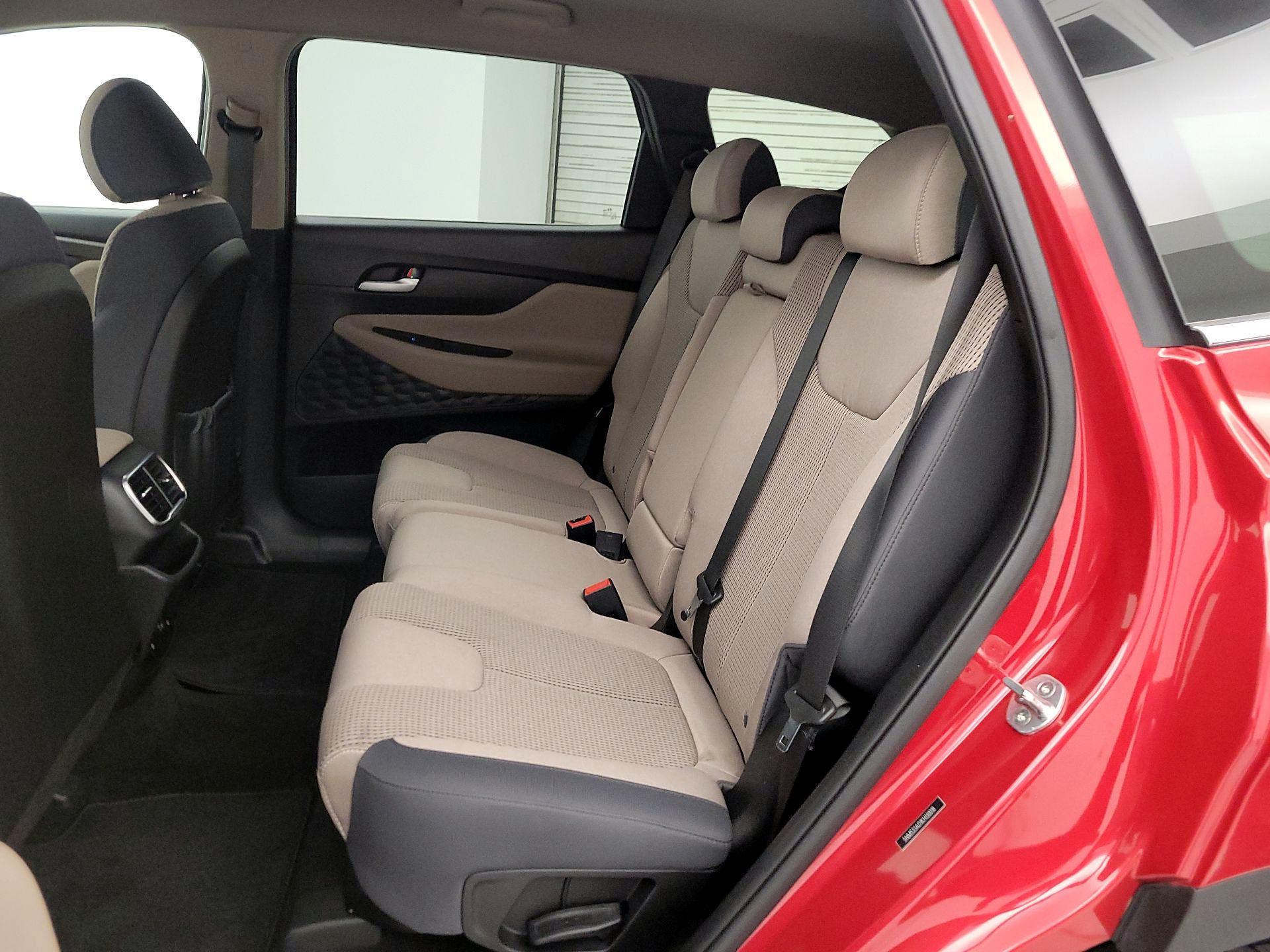 Thumbnail: 2019 Hyundai Santa Fe - 19