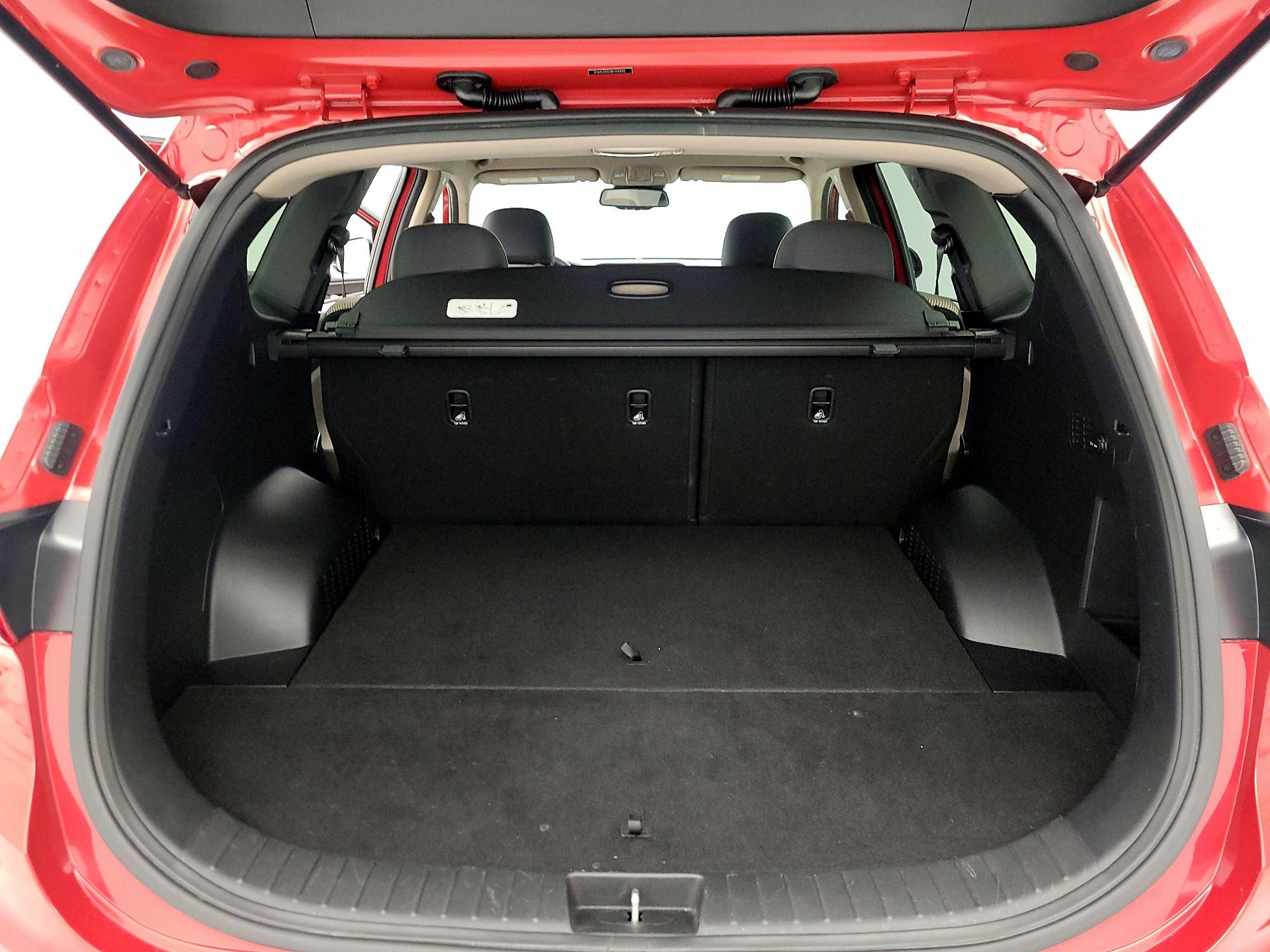 Thumbnail: 2019 Hyundai Santa Fe - 20