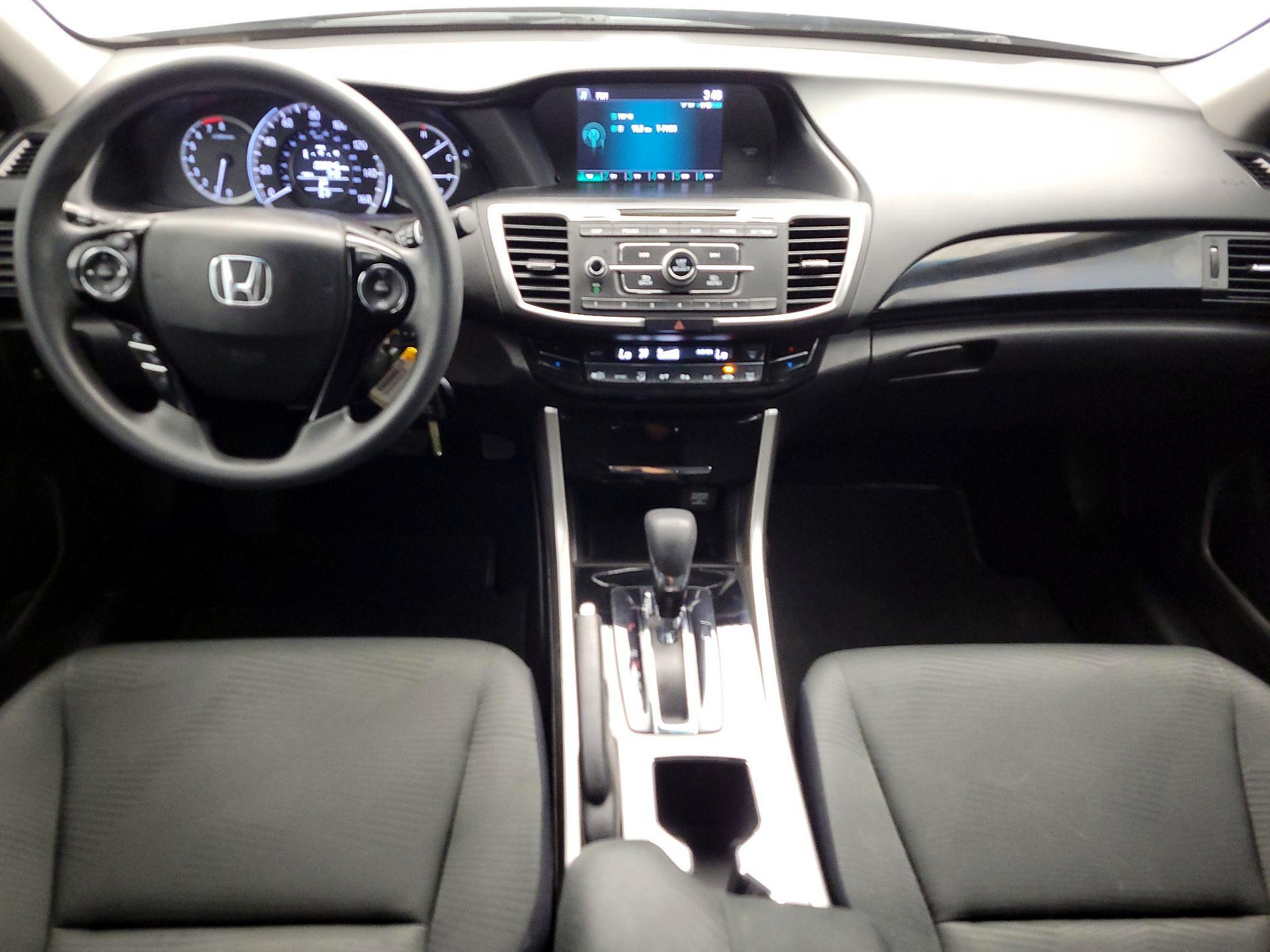 Thumbnail: 2017 Honda Accord - 9