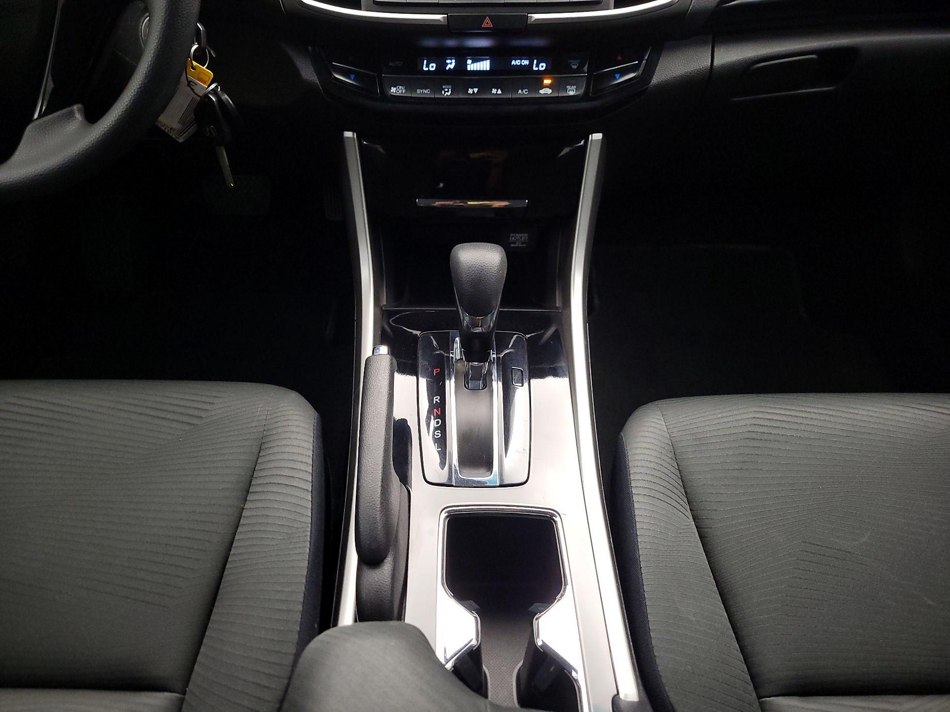Thumbnail: 2017 Honda Accord - 17