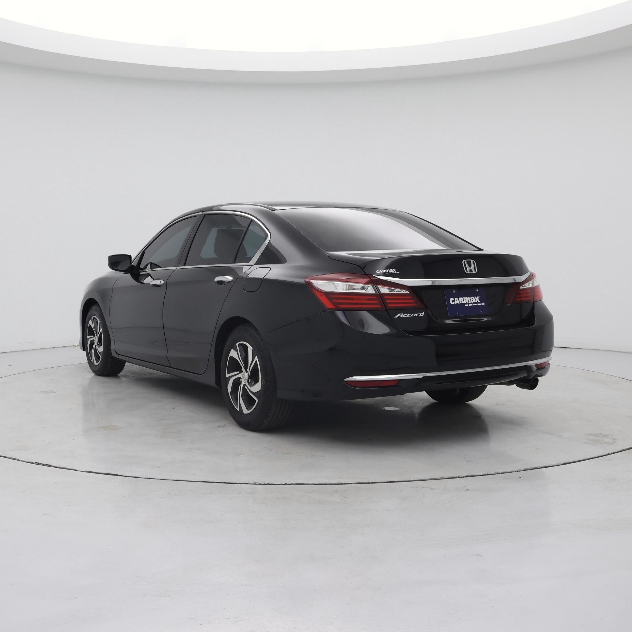 Thumbnail: 2017 Honda Accord - 2