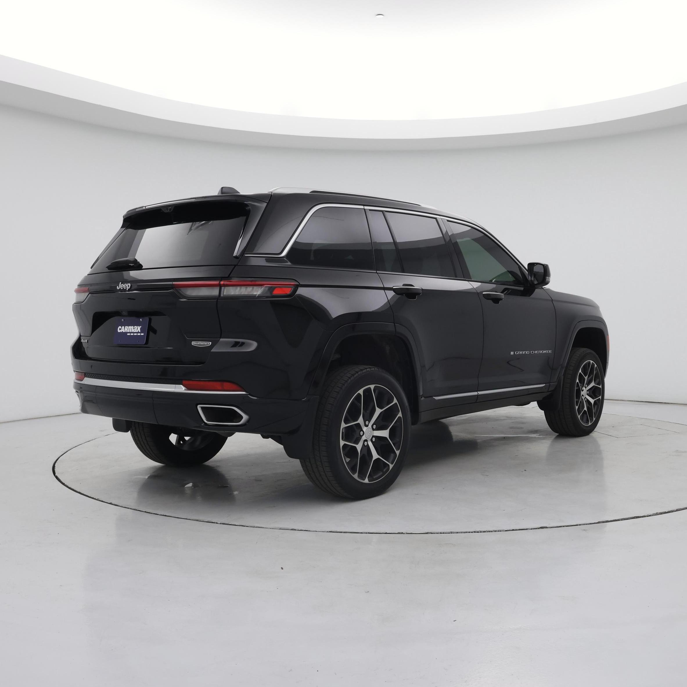 Thumbnail: 2023 Jeep Grand Cherokee - 8