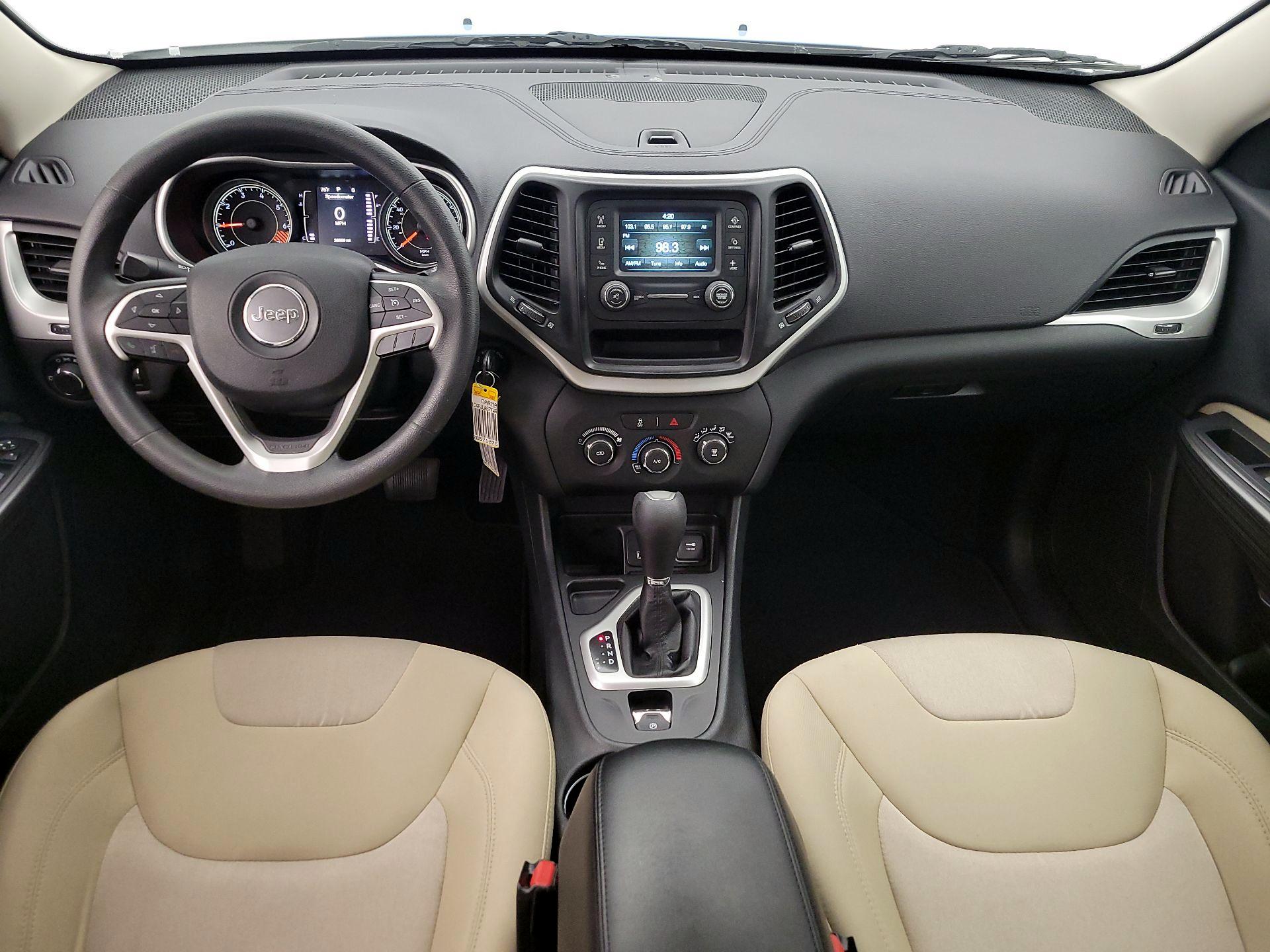 Thumbnail: 2015 Jeep Cherokee - 9