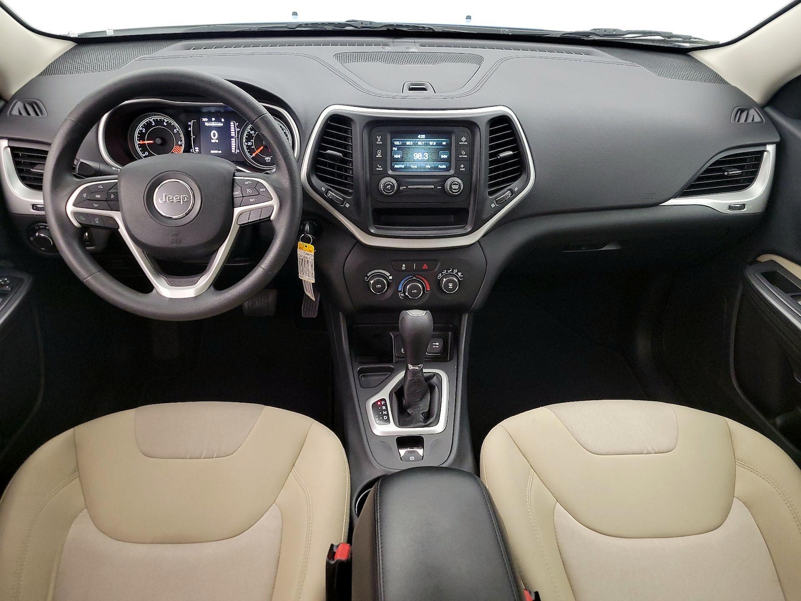 2015 Jeep Cherokee Sport - Photo 10