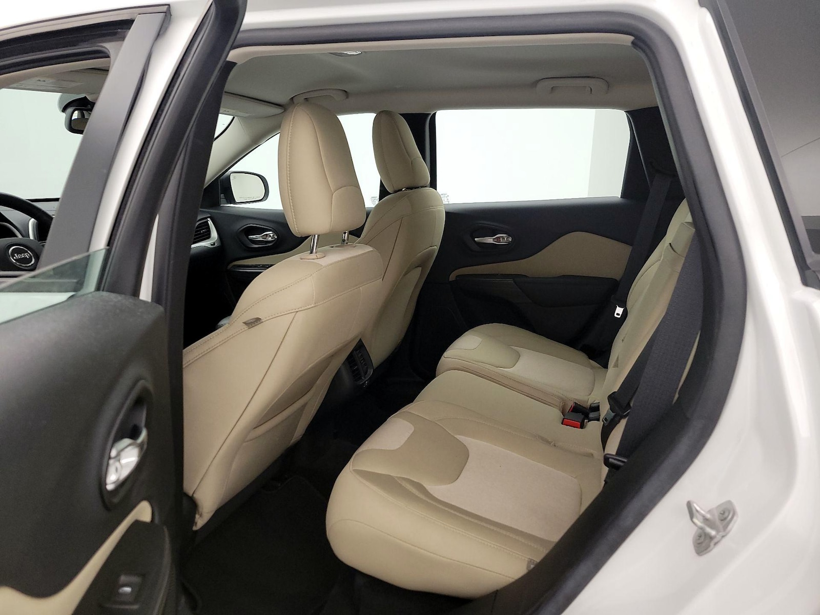 2015 Jeep Cherokee Sport - Photo 19