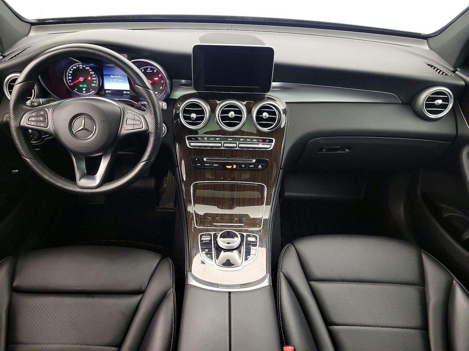 2017 Mercedes-Benz GLC GLC300 - Photo 10