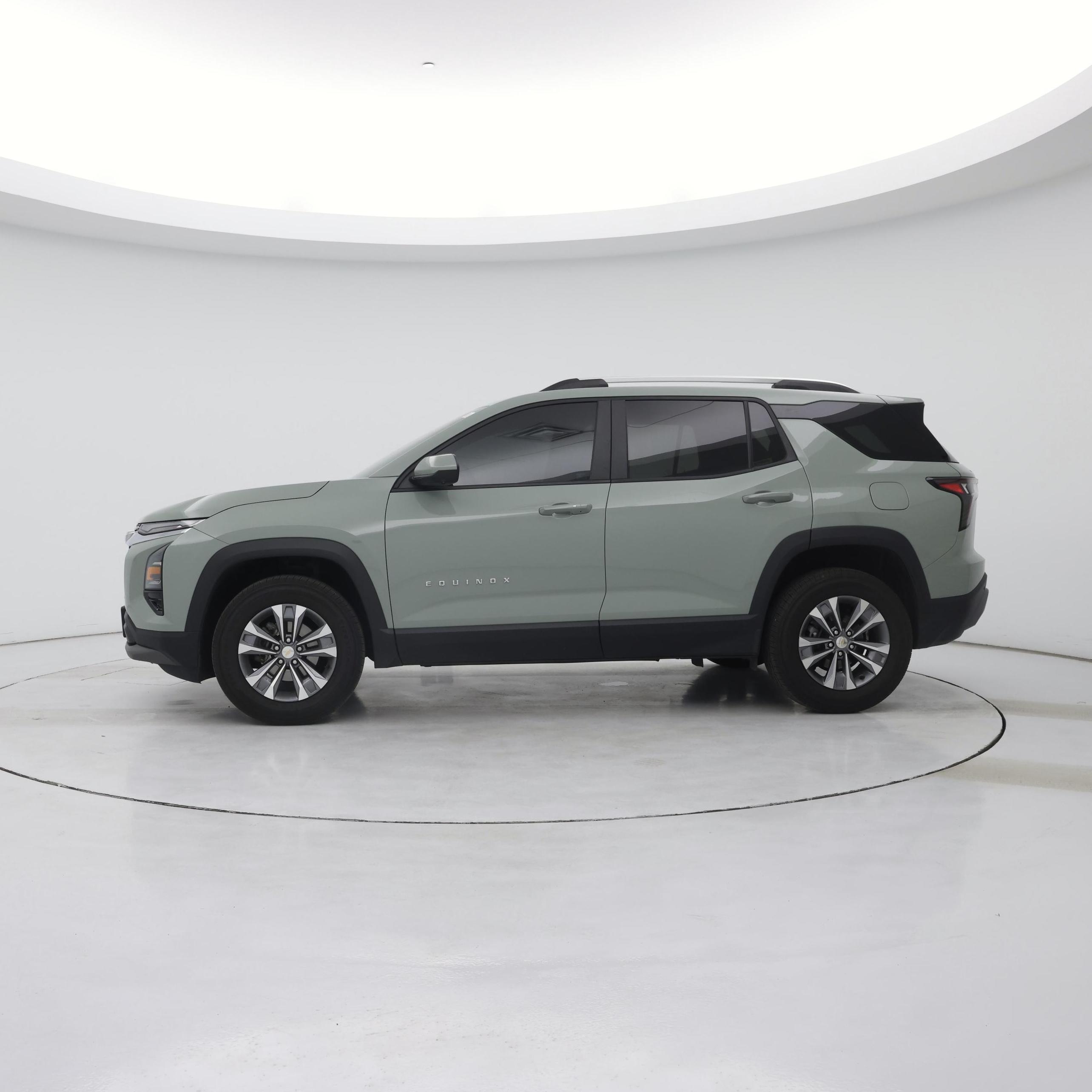 Thumbnail: 2025 Chevrolet Equinox - 3