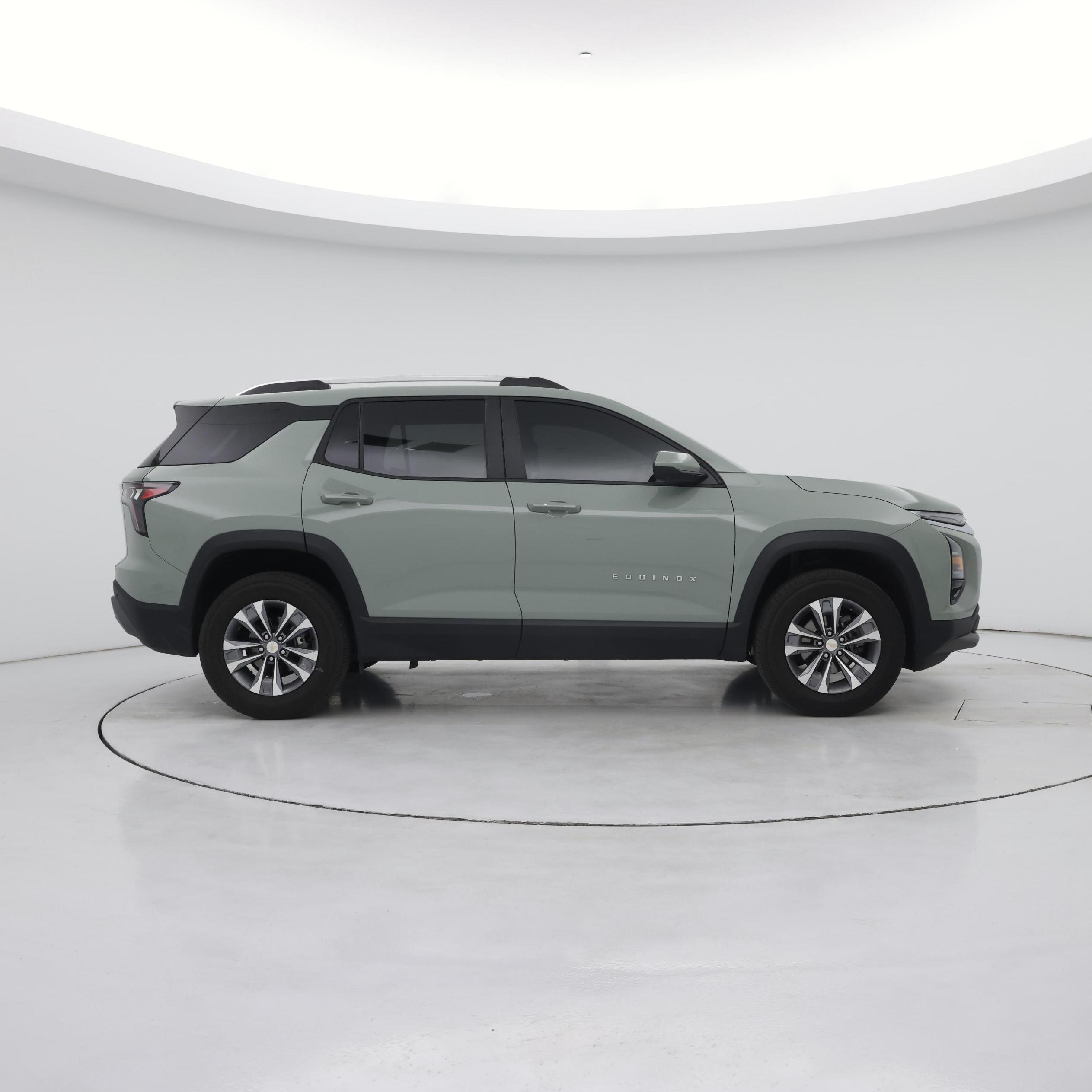 Thumbnail: 2025 Chevrolet Equinox - 7