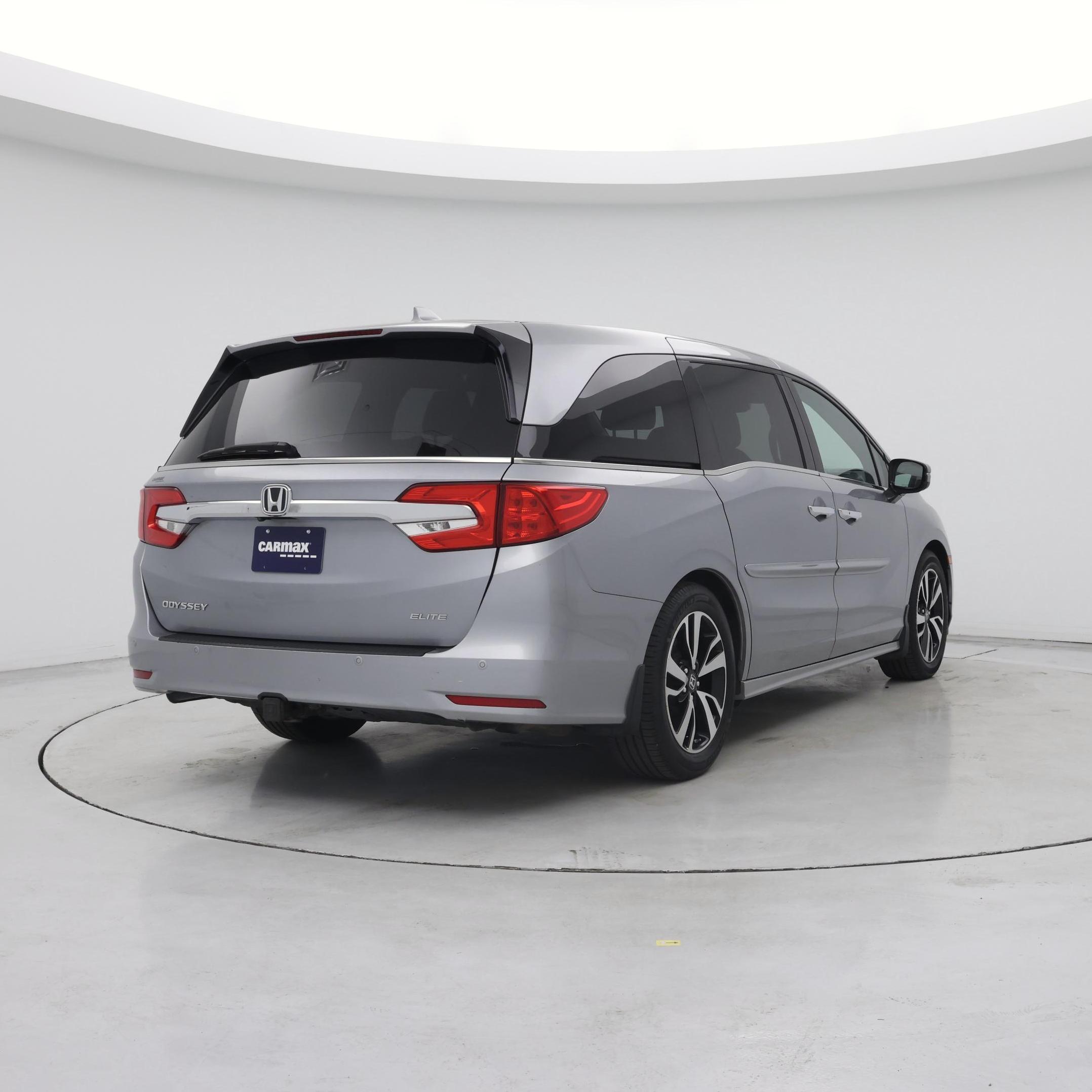 Thumbnail: 2019 Honda Odyssey - 8