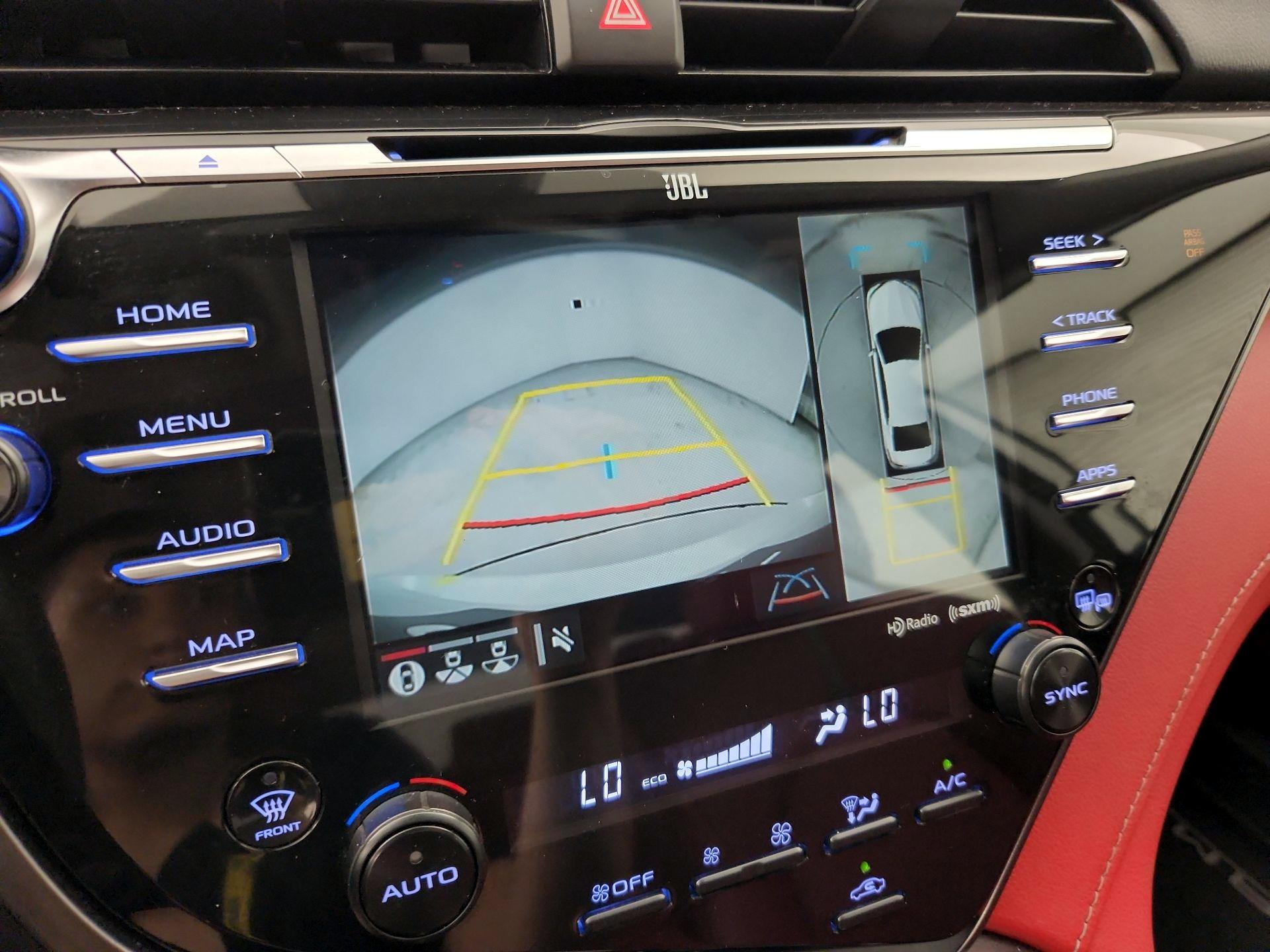 Thumbnail: 2020 Toyota Camry - 14