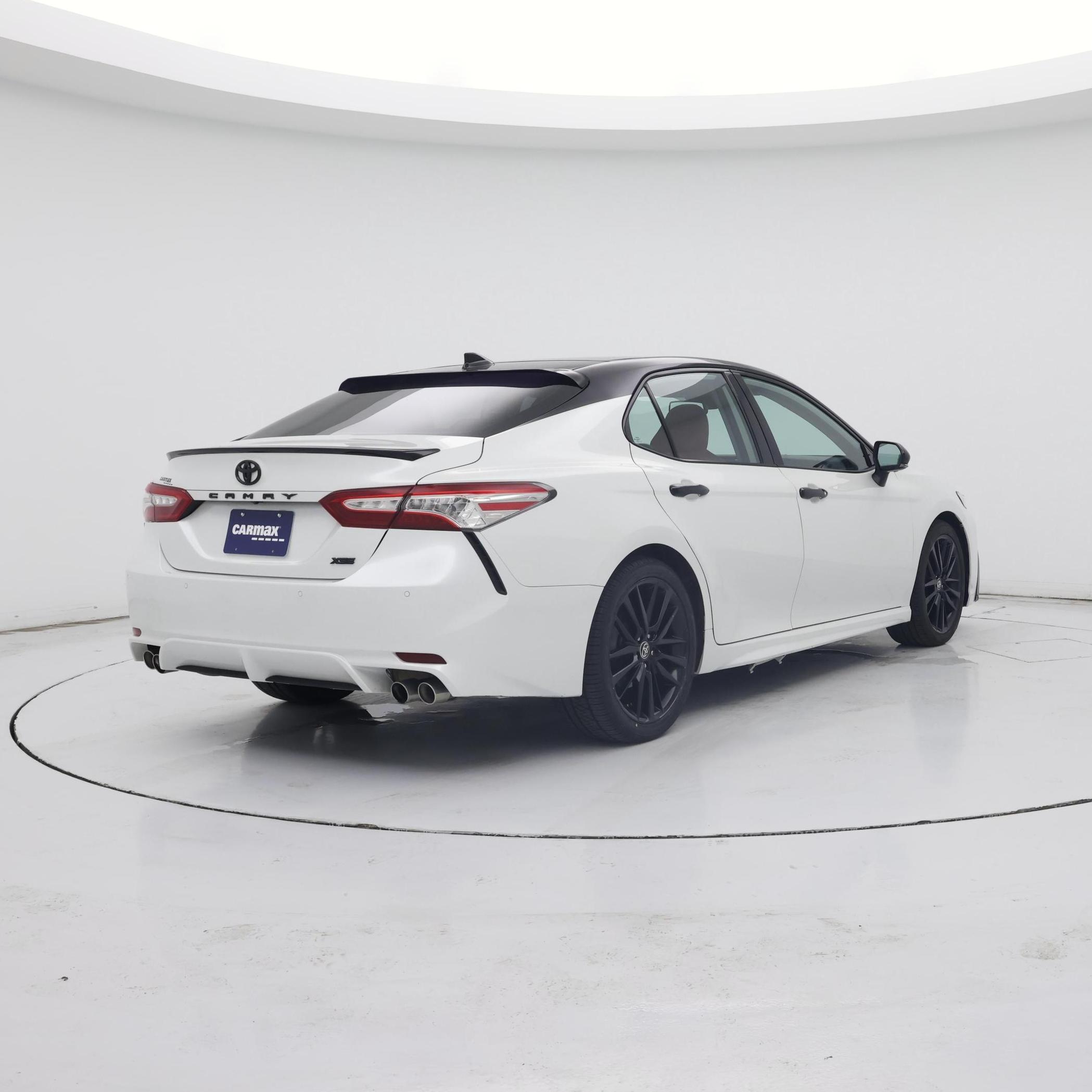 Thumbnail: 2020 Toyota Camry - 8